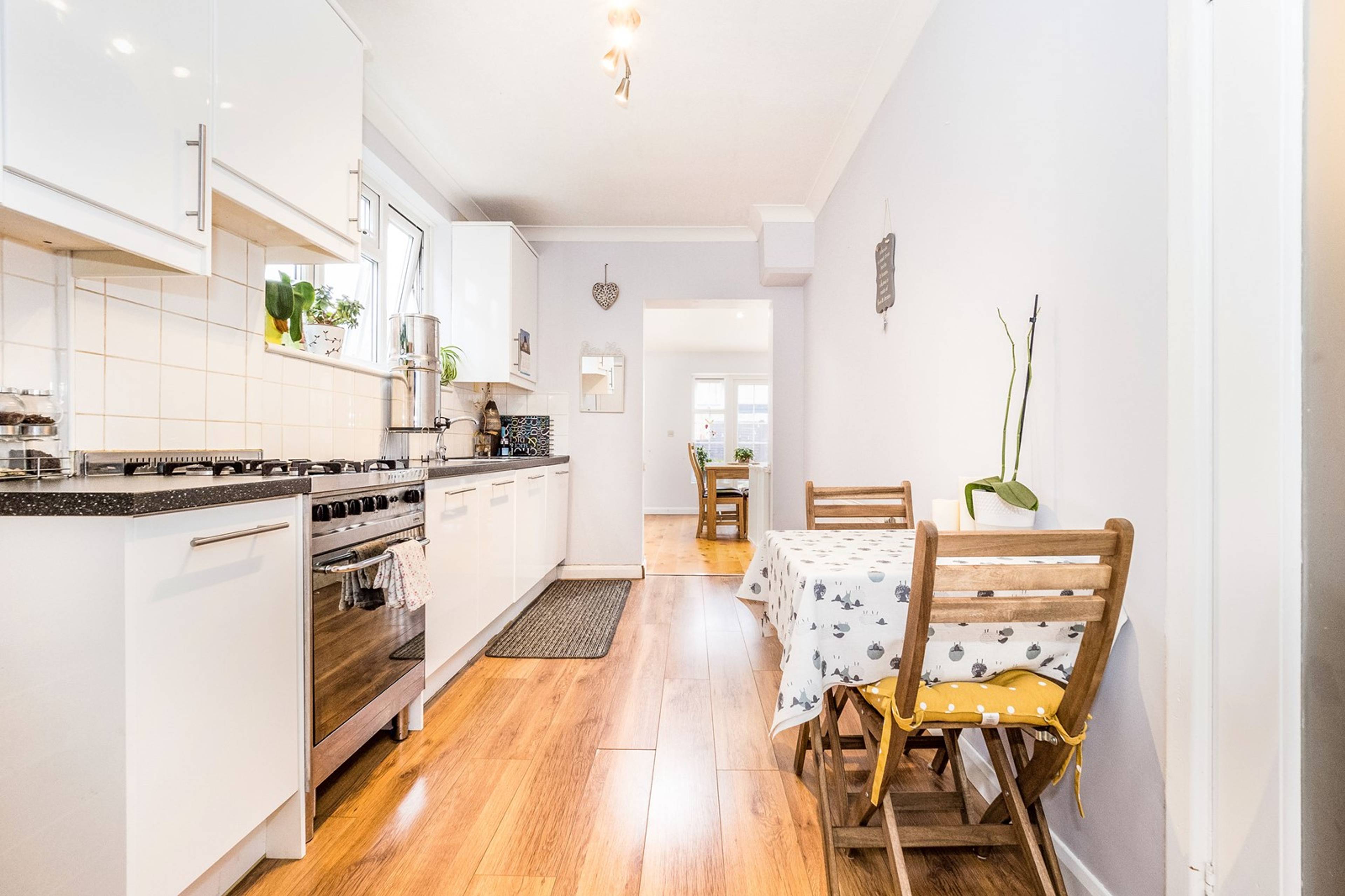 Kitchen/Breakfast