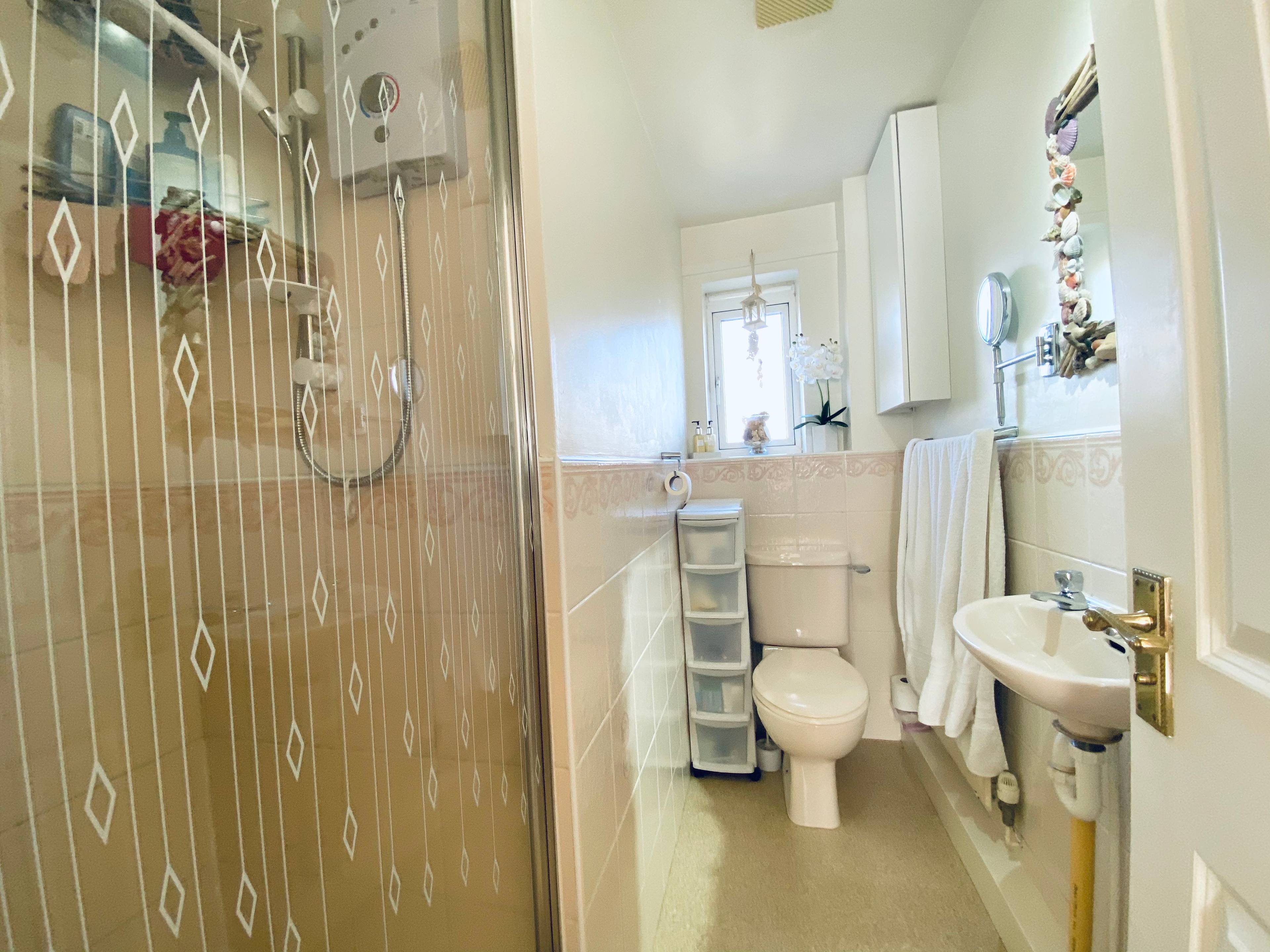 Master En-Suite