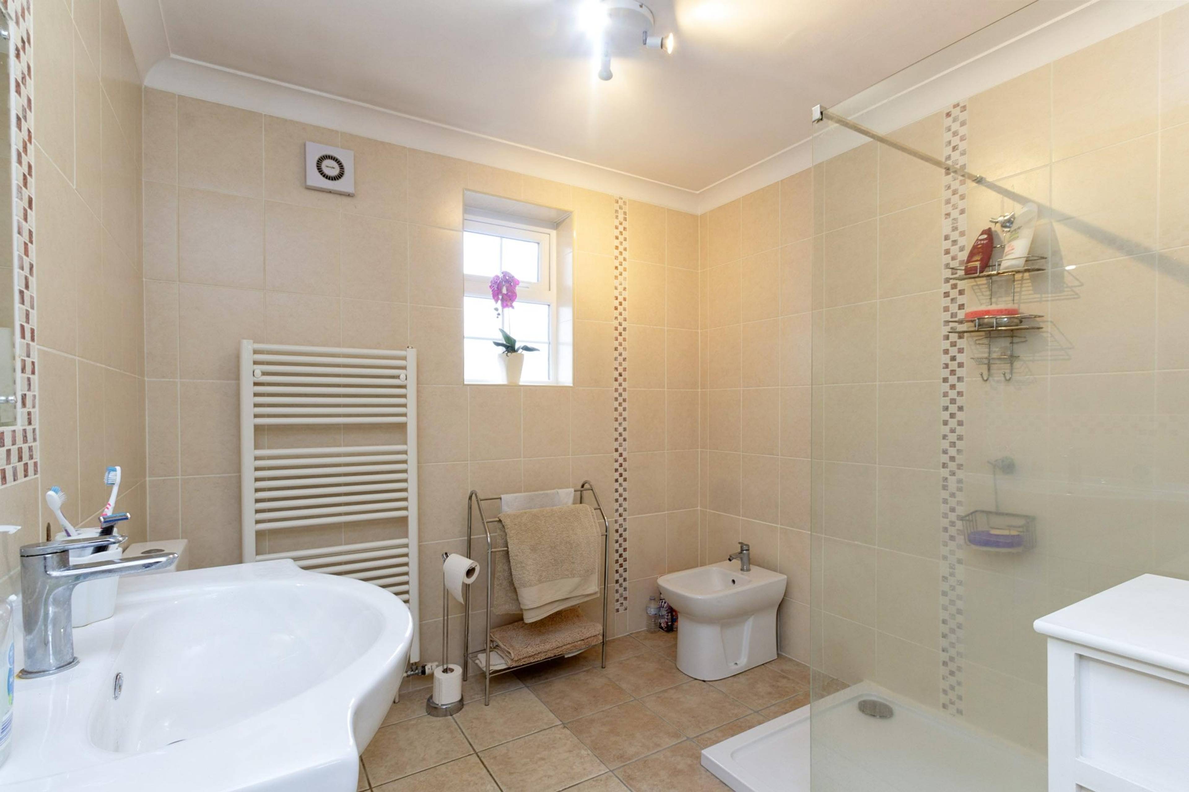 Master En-suite