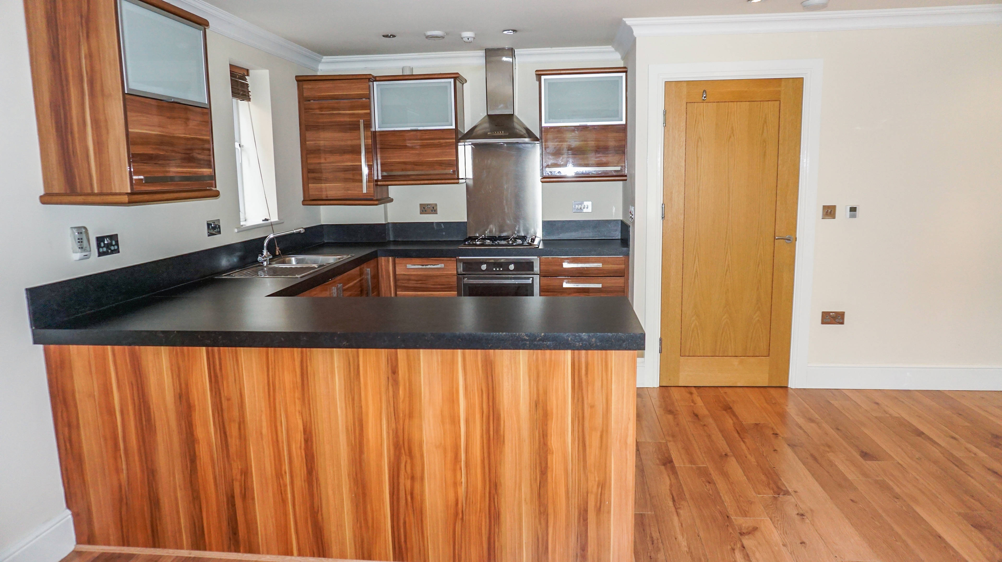Lounge / Kitchen