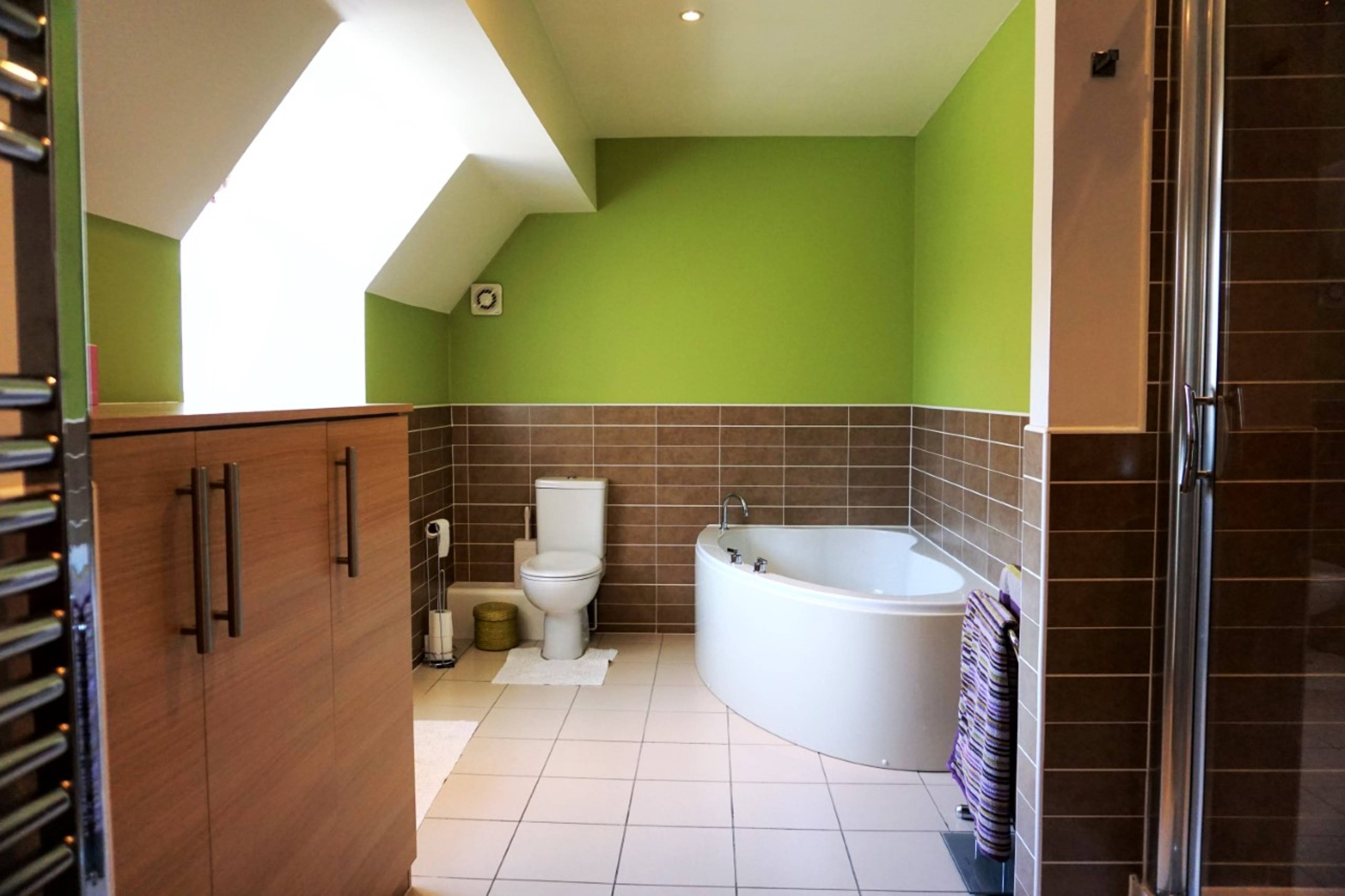 En-suite One