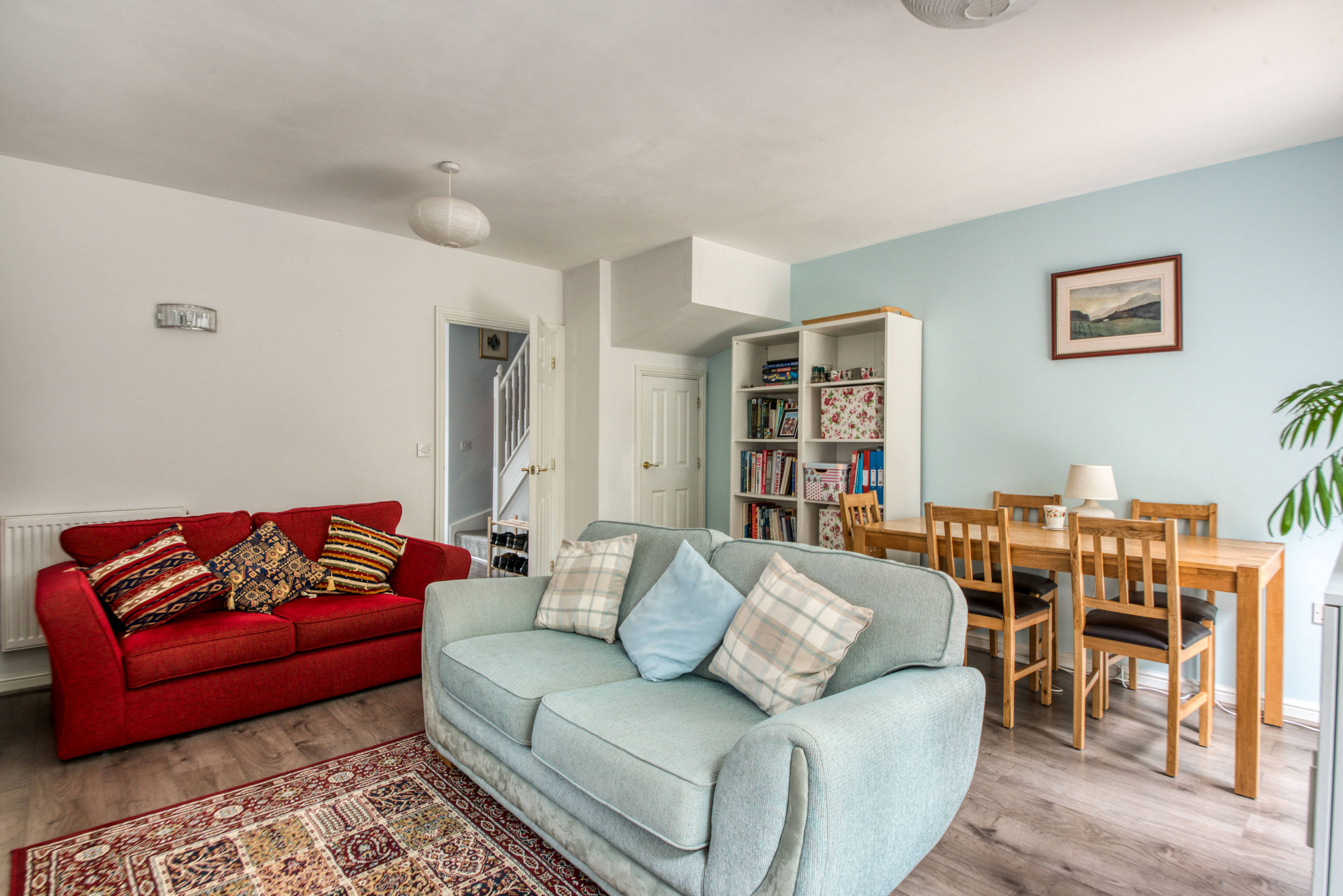 Lounge/Dining Room