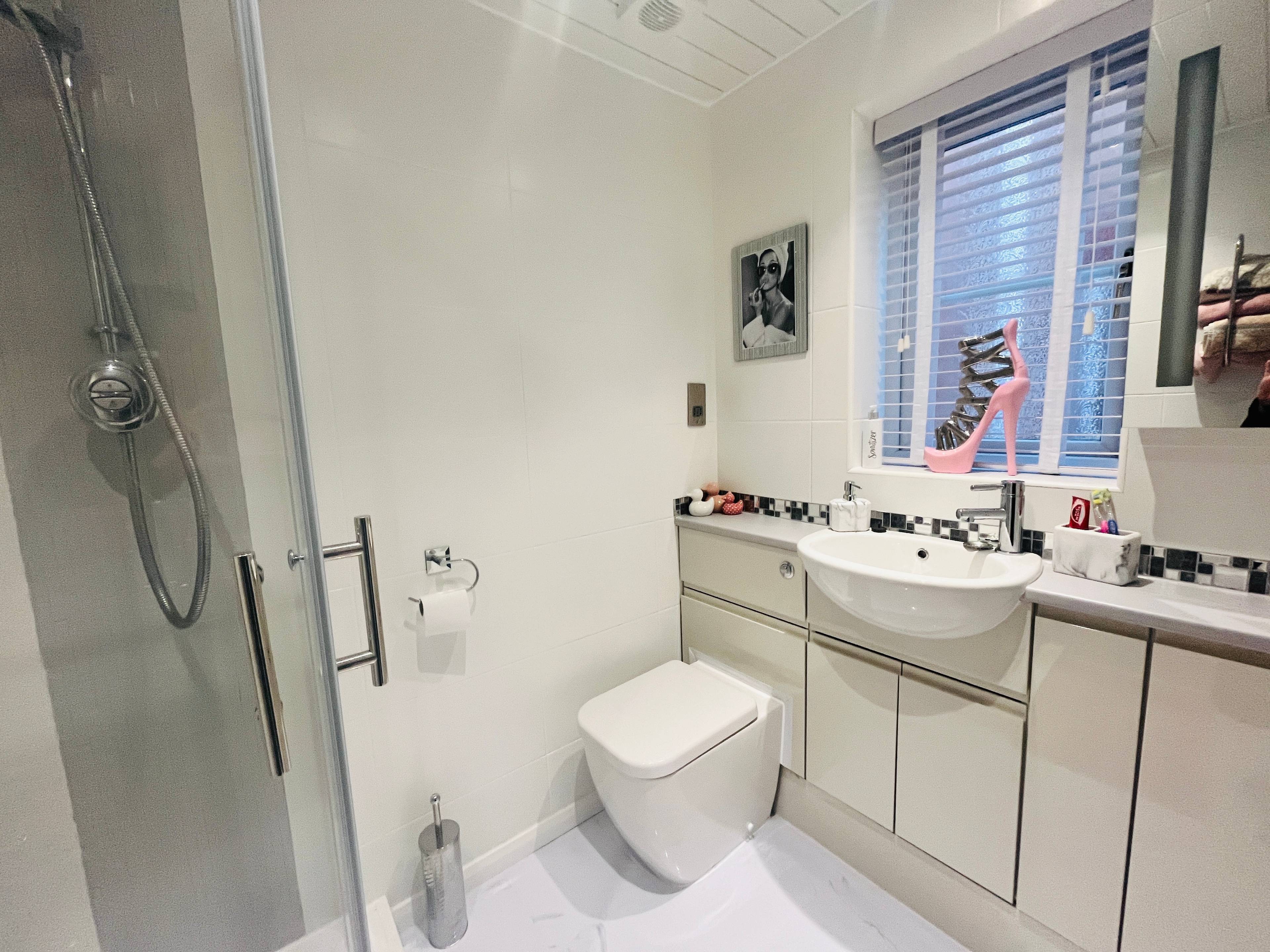 Master En-suite