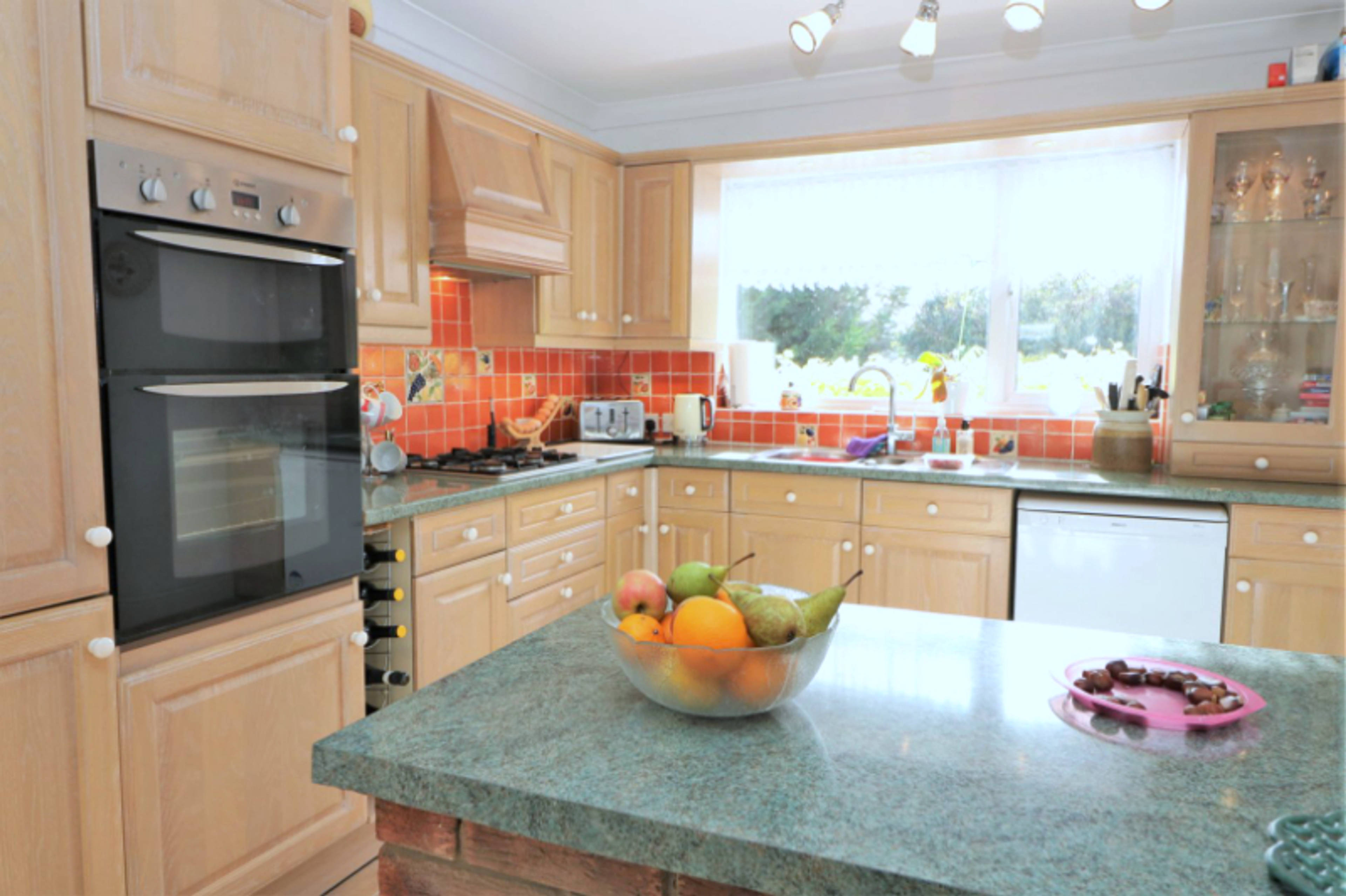 Kitchen/Breakfast