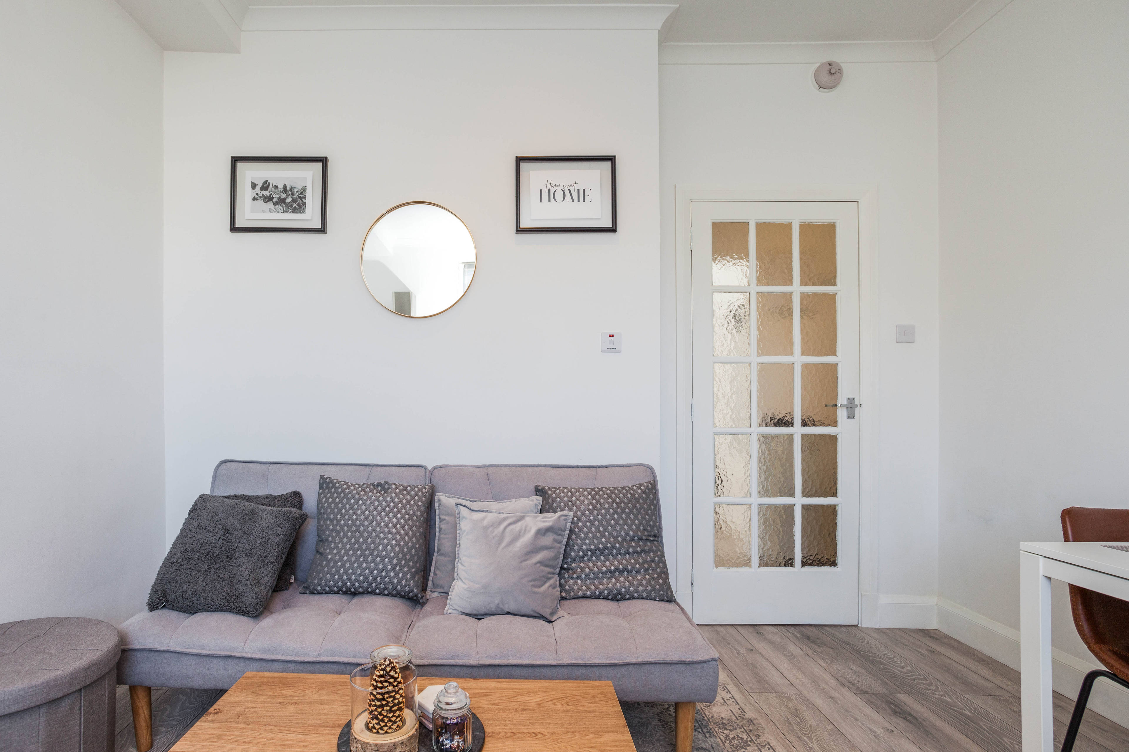 Lounge / Kitchen