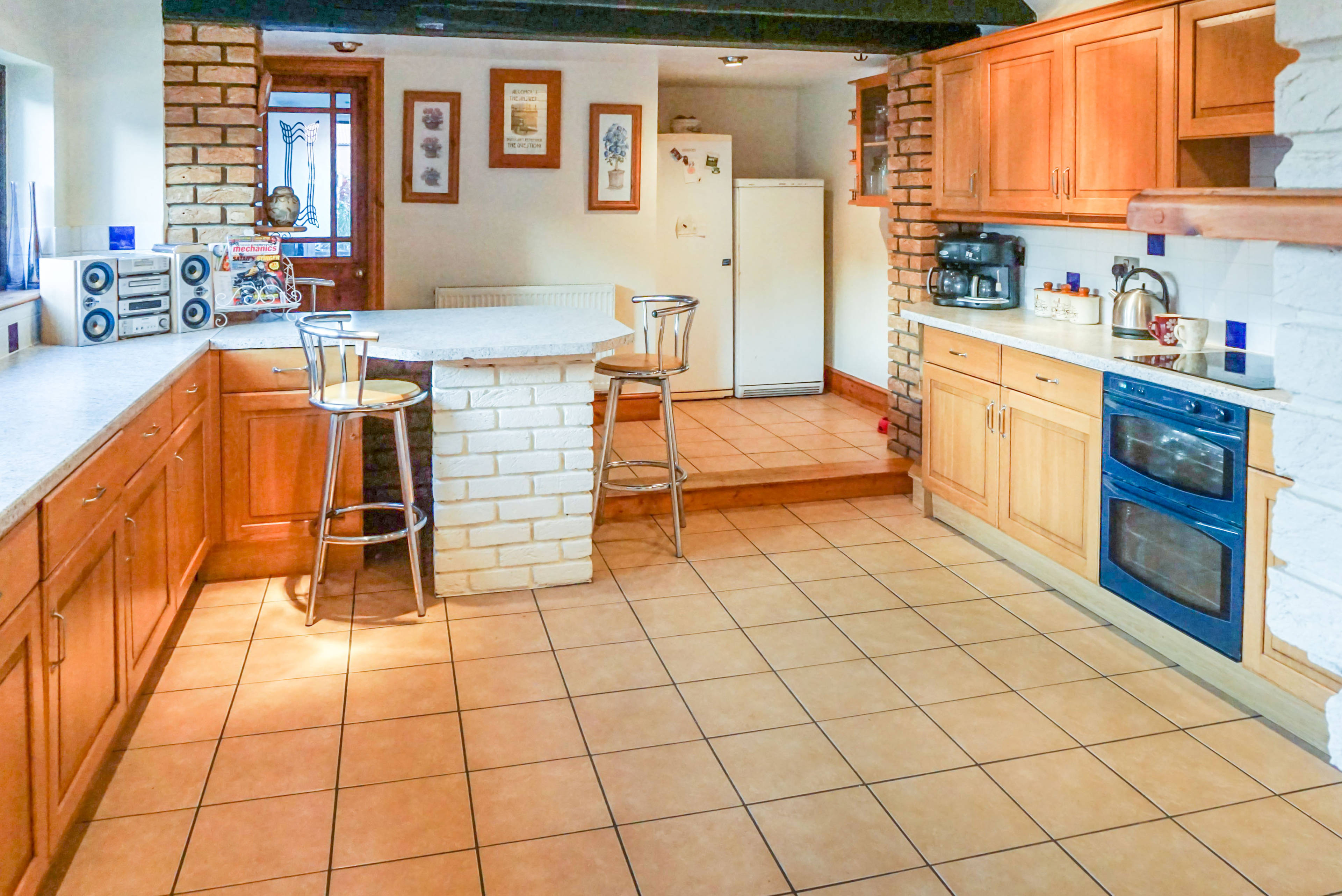 Kitchen/Breakfast