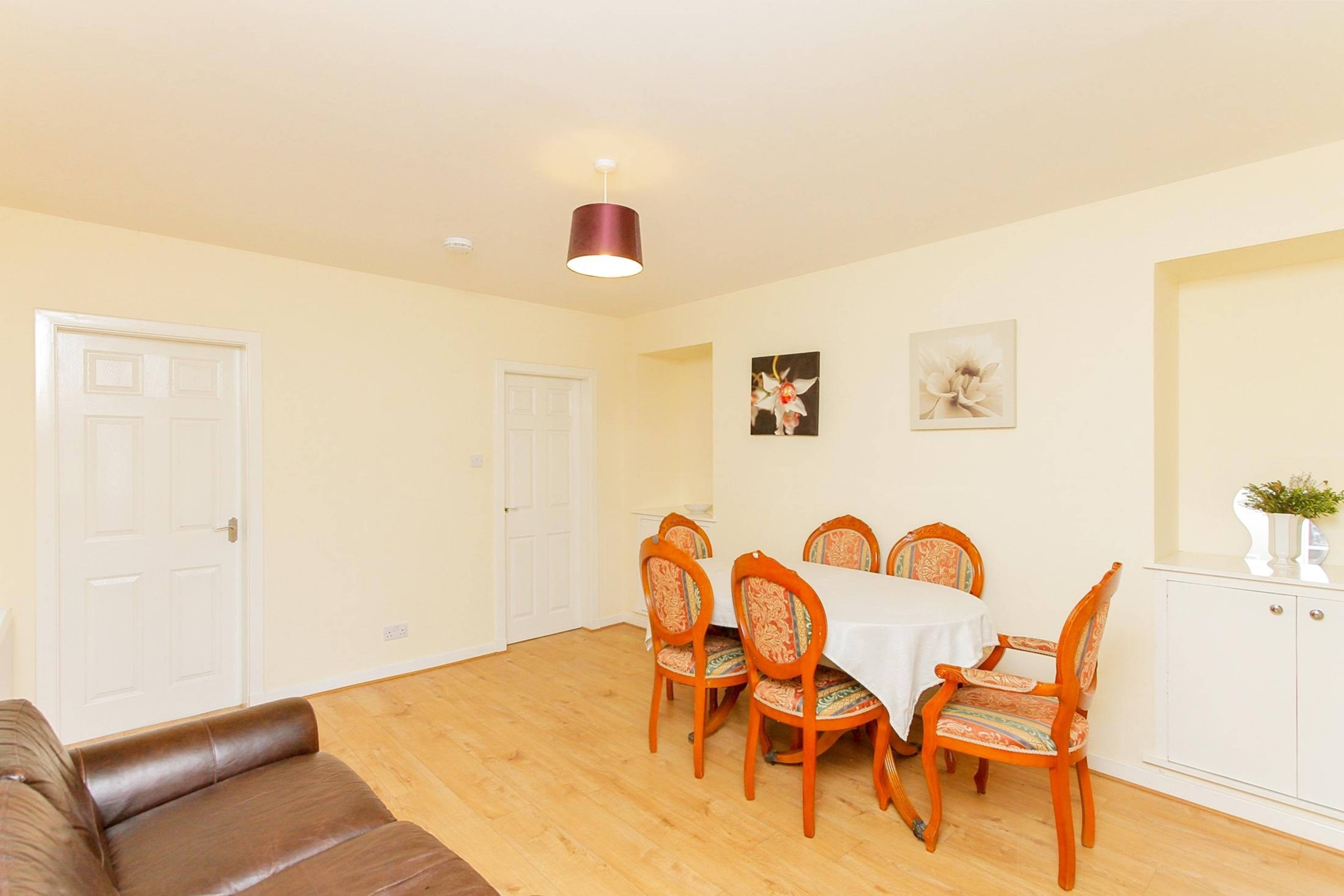 Living / Dining Room