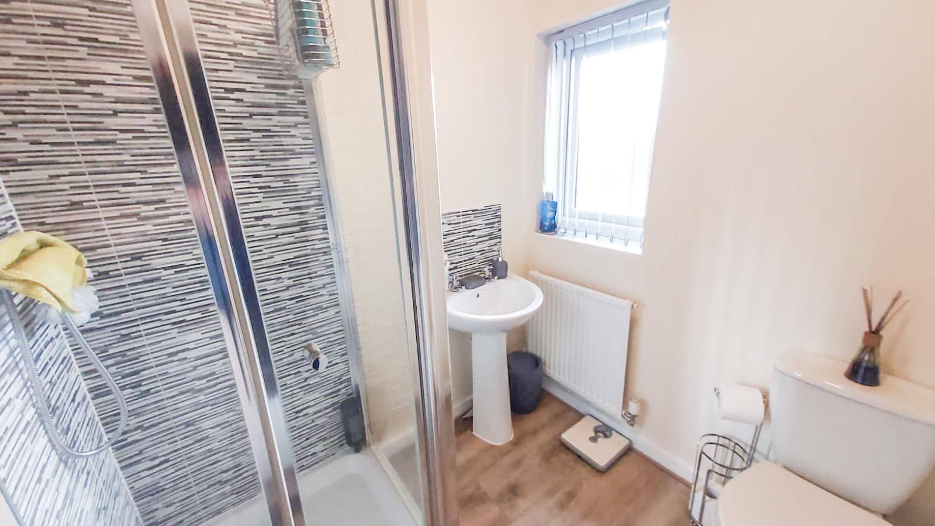 Master En-suite