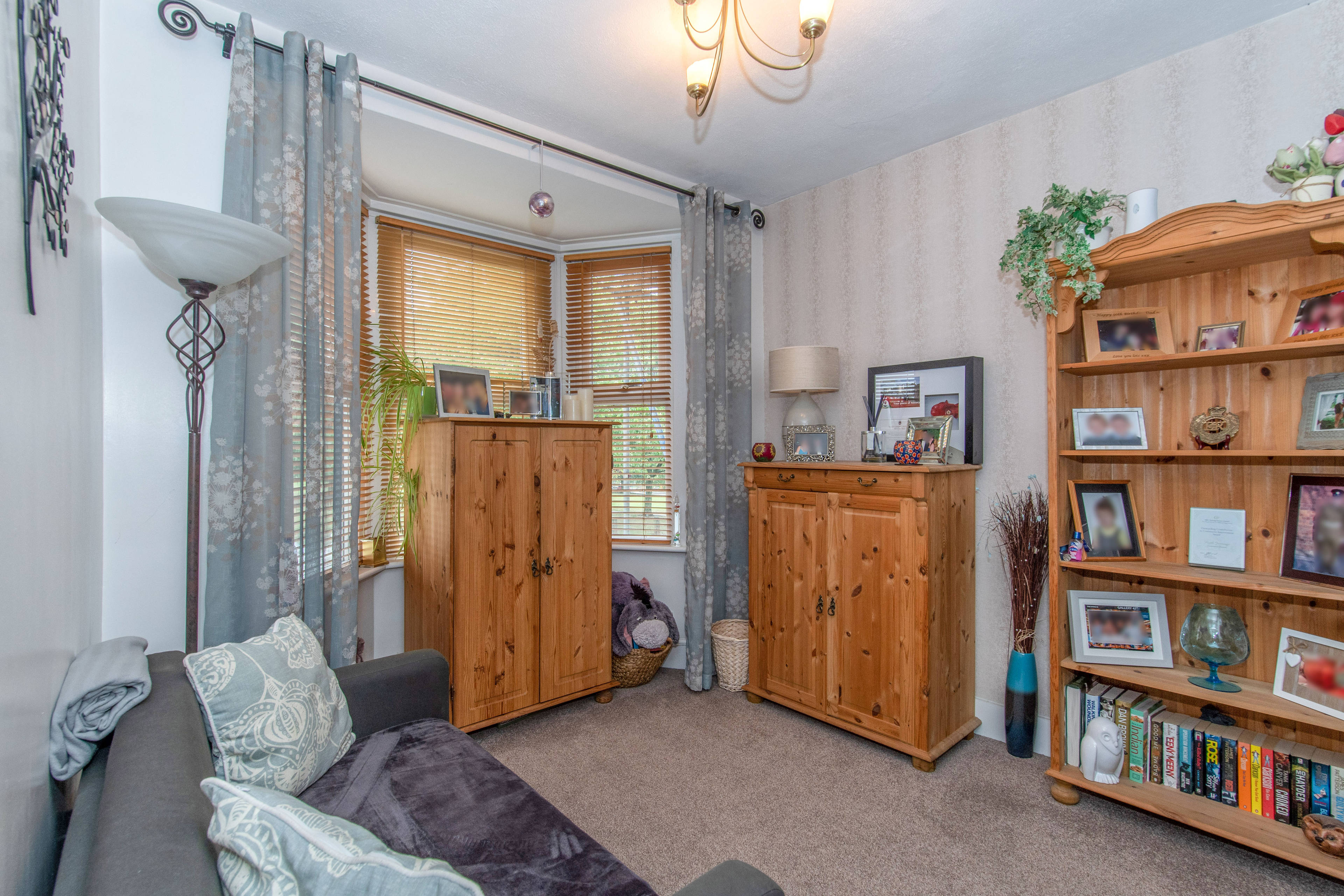 Sitting Room / Bed 3