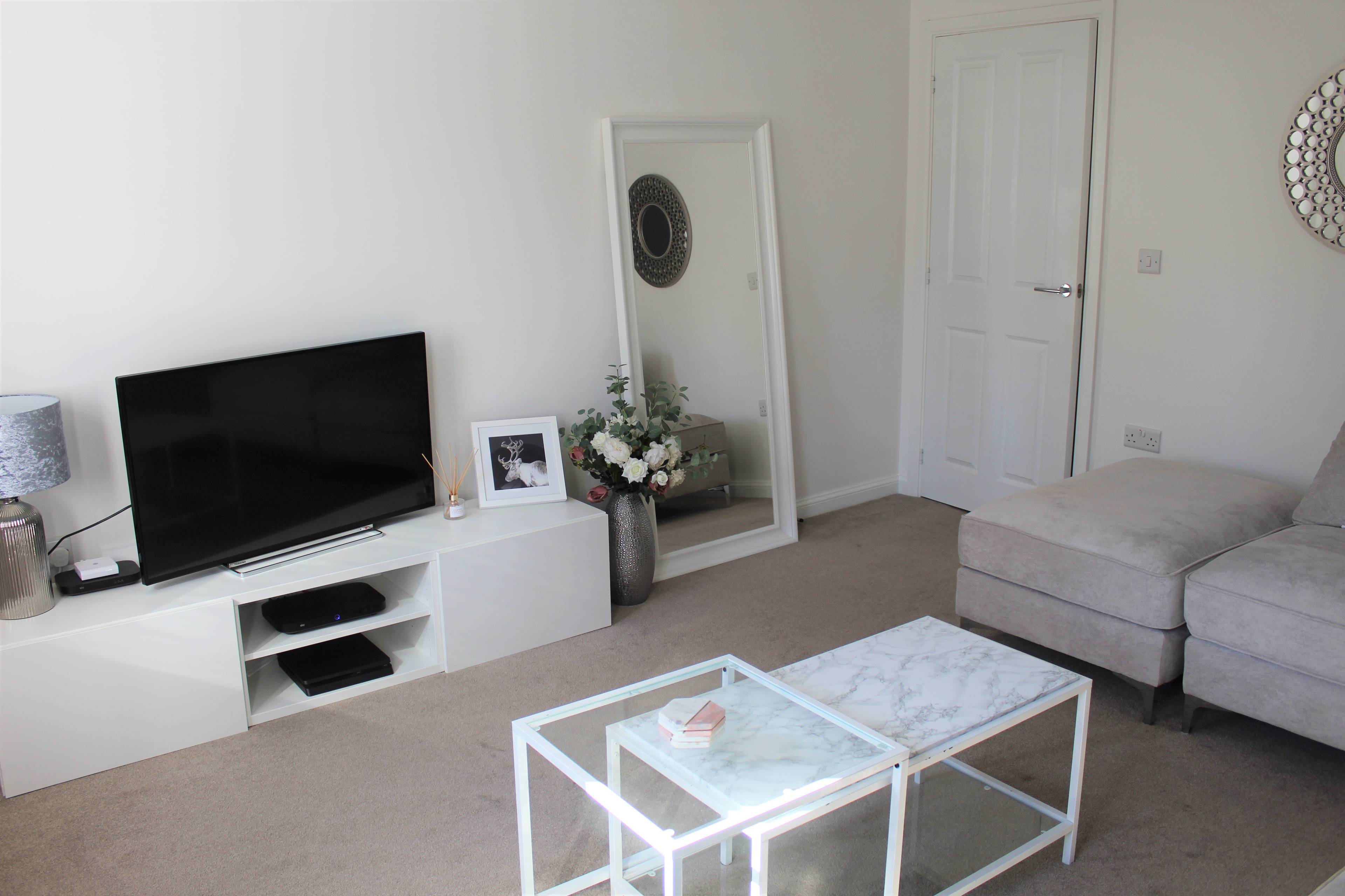 Bedroom/Lounge