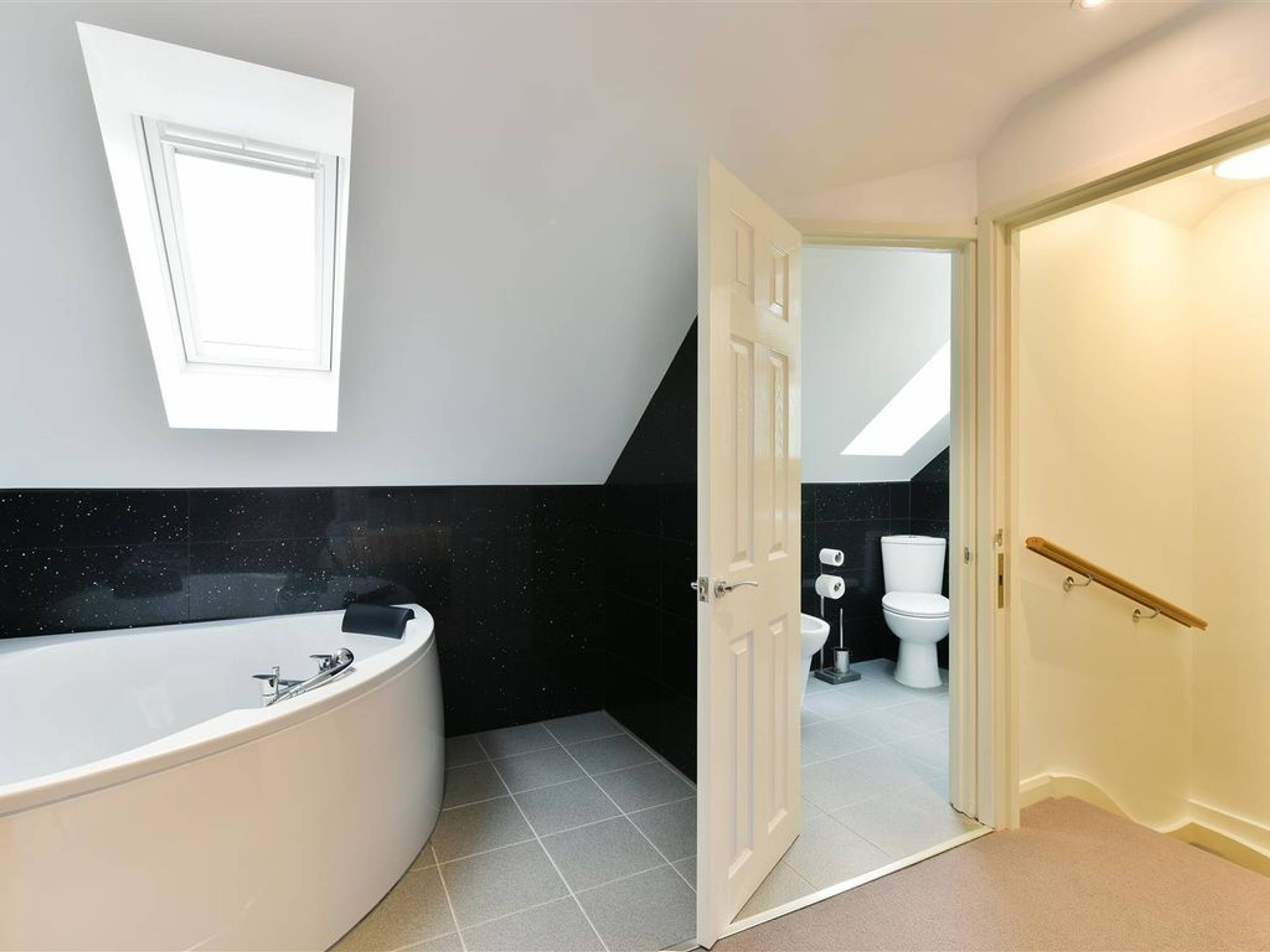 En-suite One