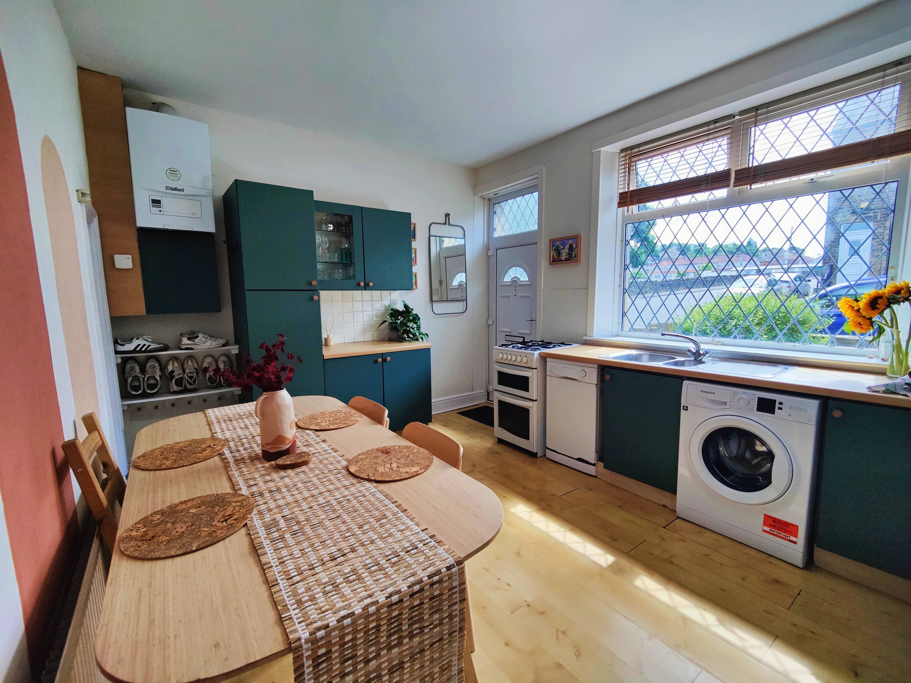 Kitchen/Dining Room