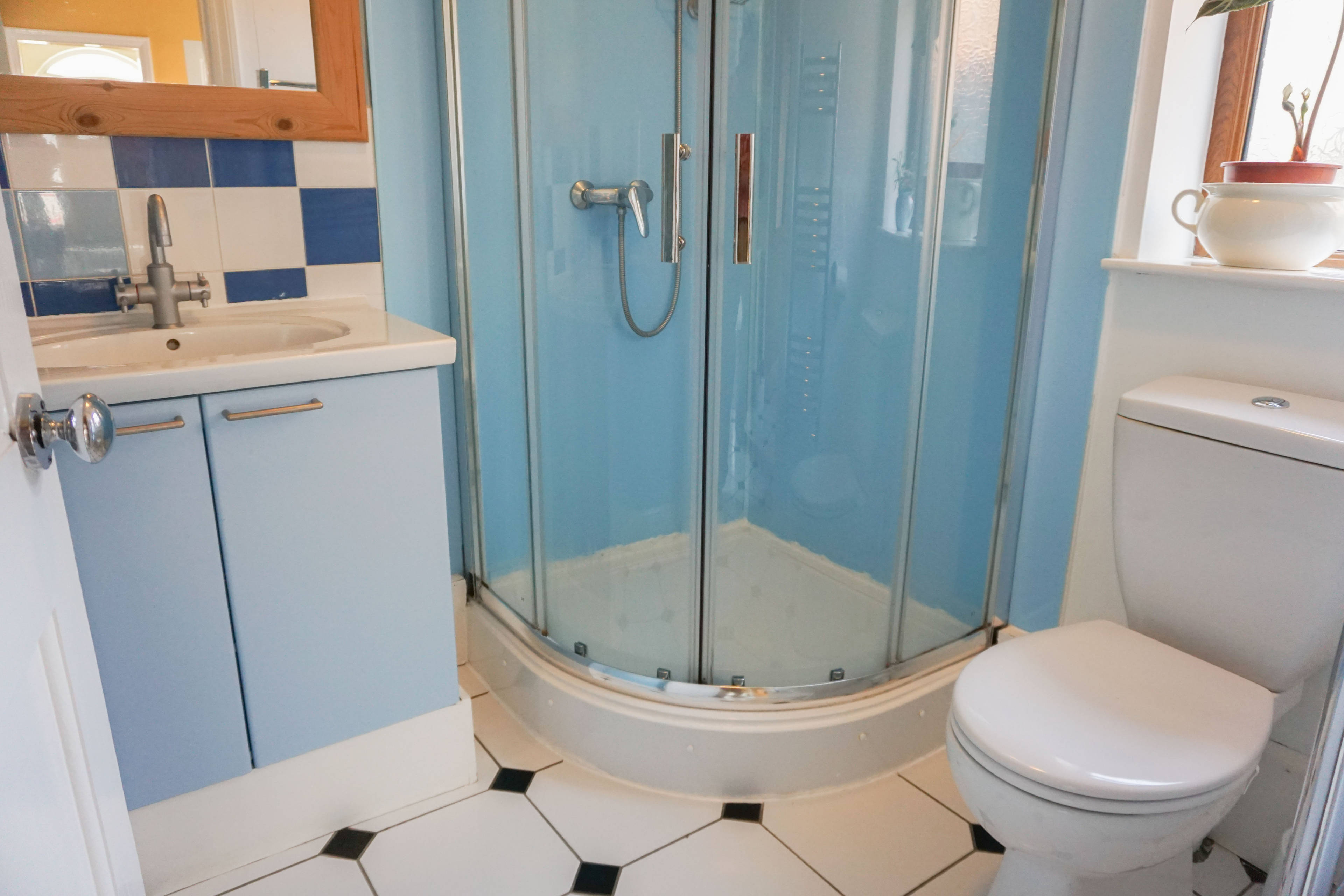 Downstairs Cloakroom