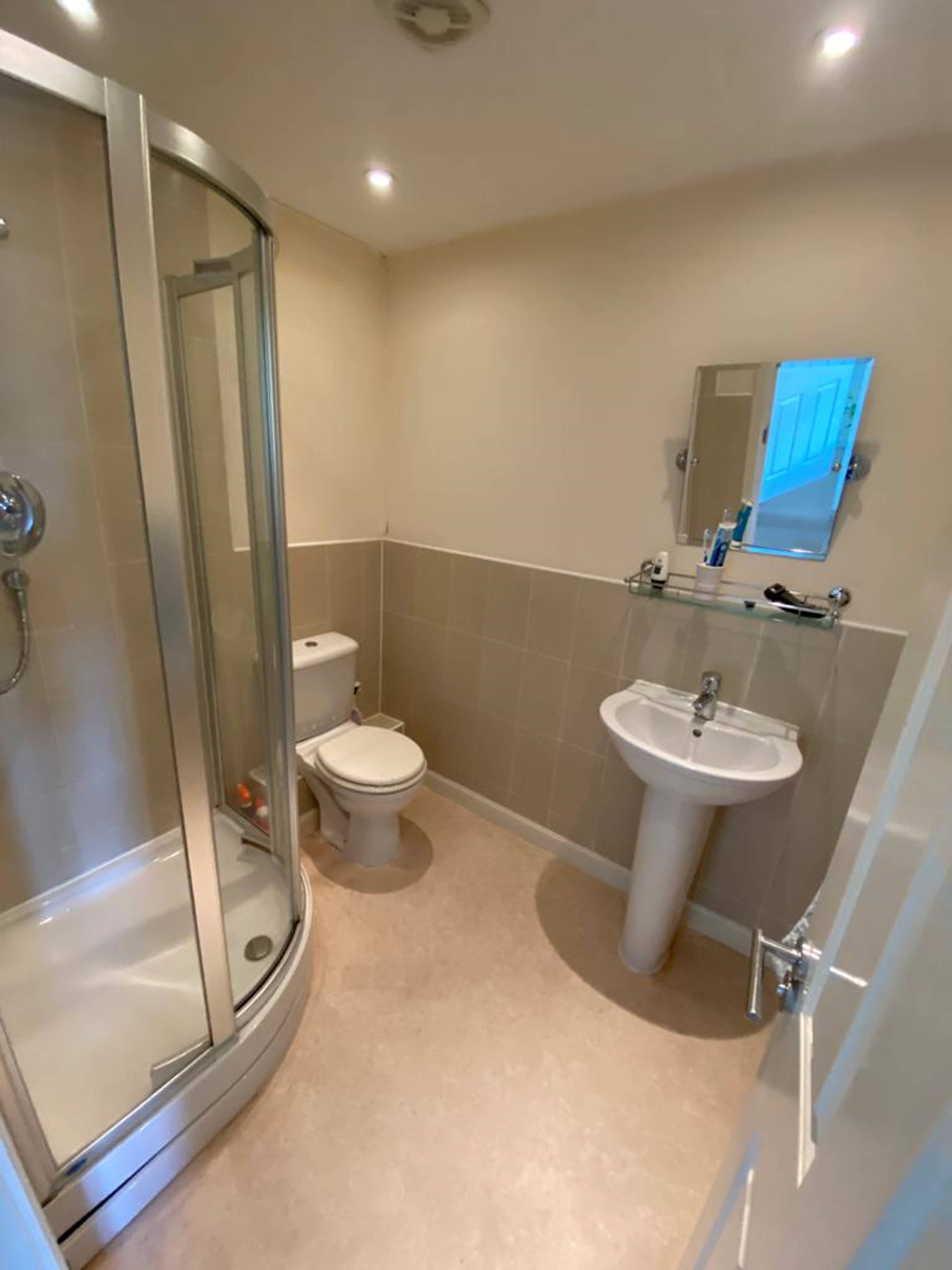 En-suite One