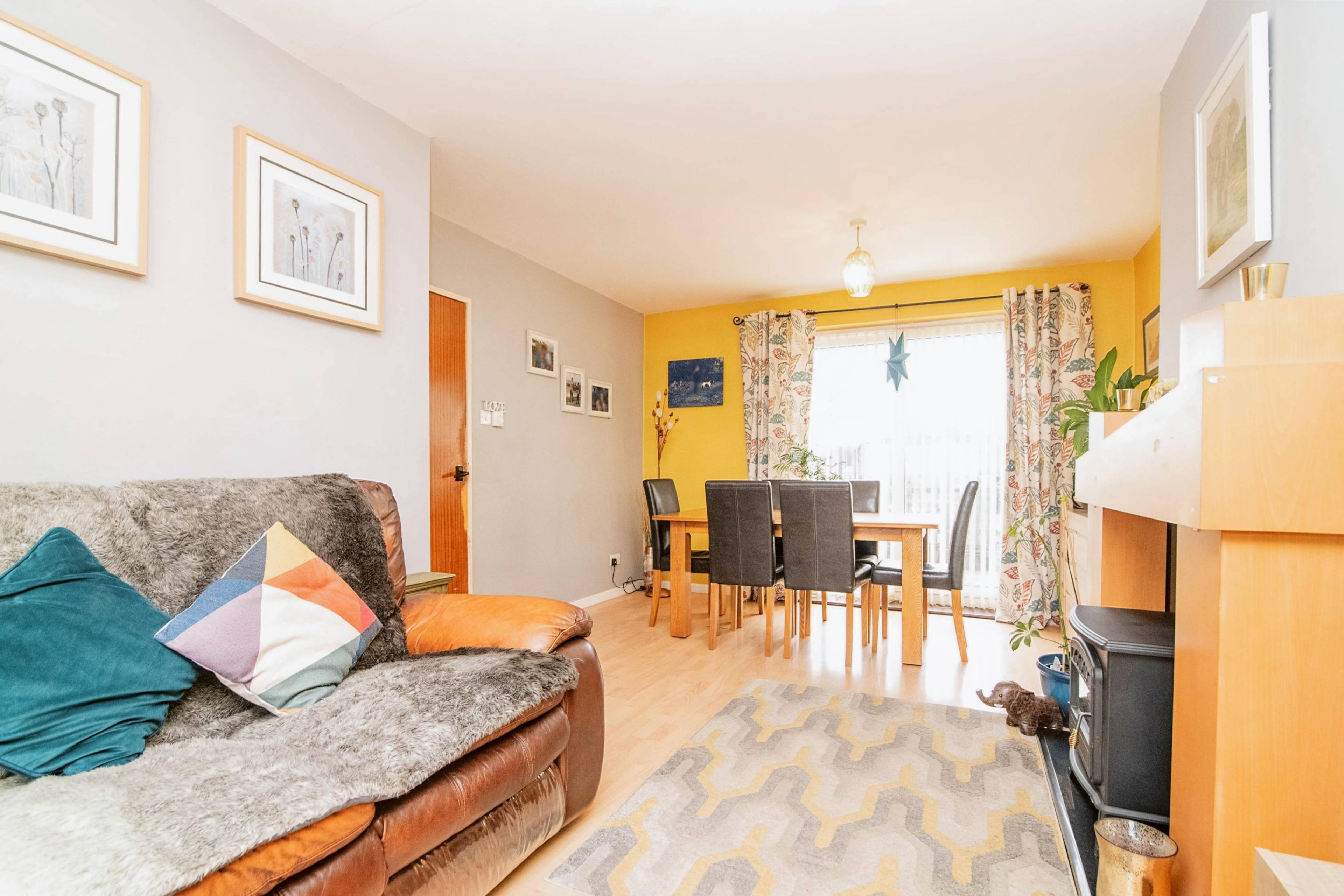 Lounge/dining Room