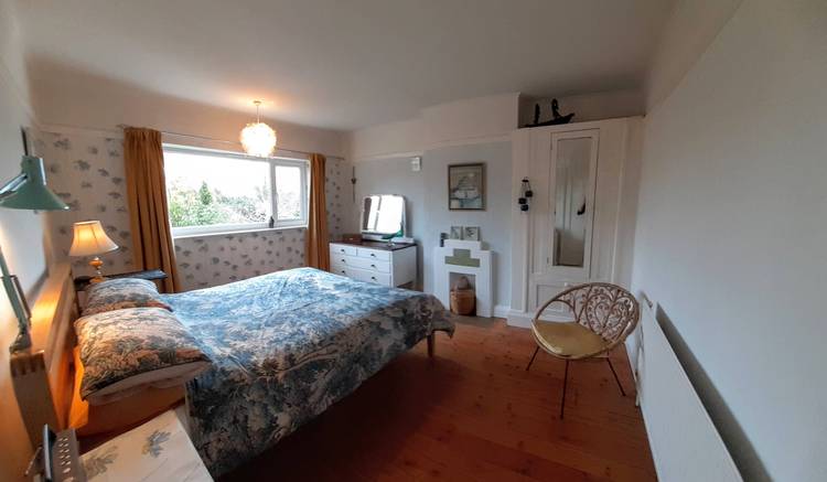 3 bedroom semi-detached house