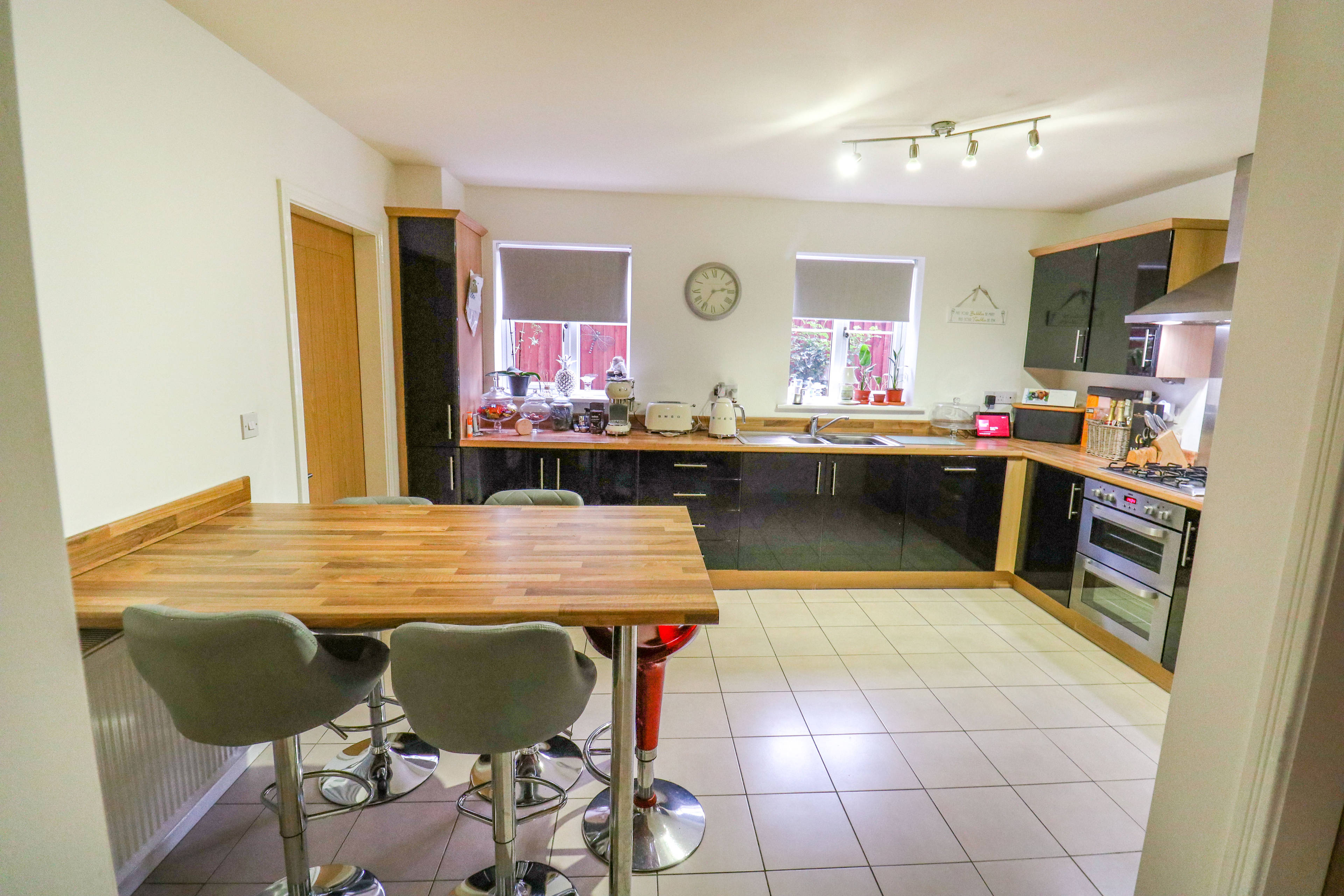 Kitchen/breakfast