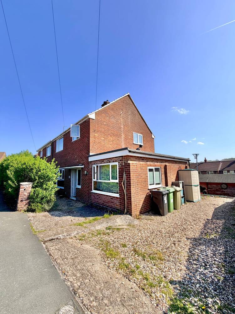 3 bedroom semi-detached house