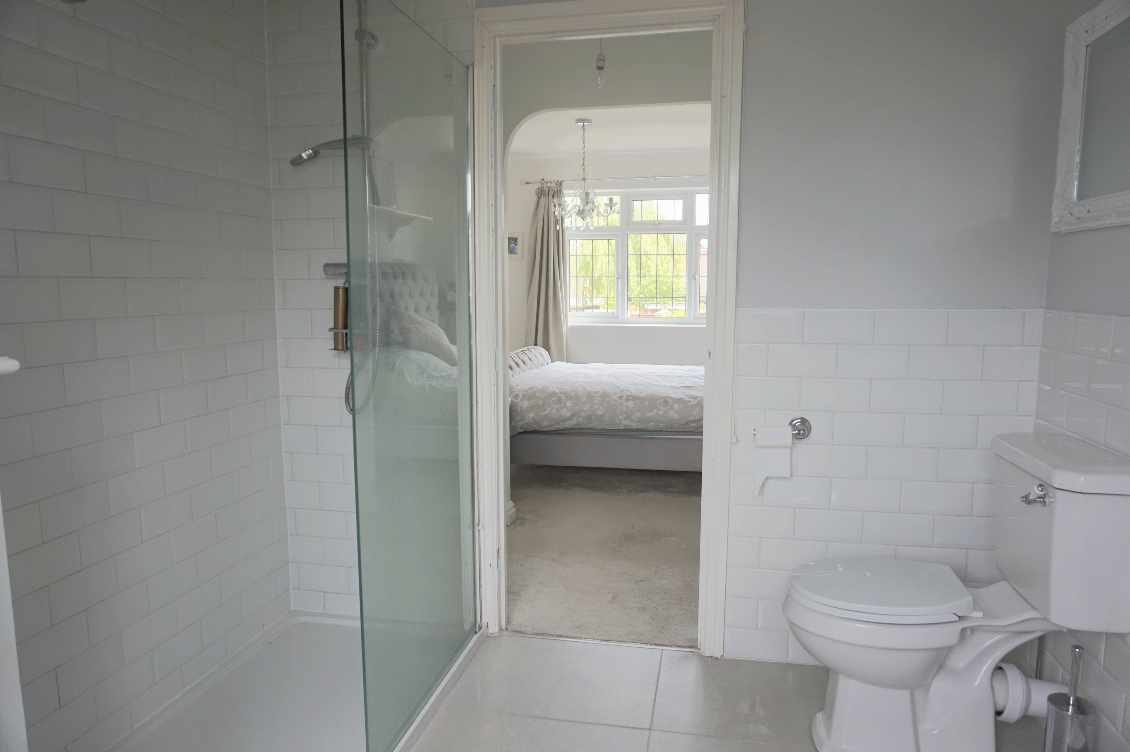 Master En-suite
