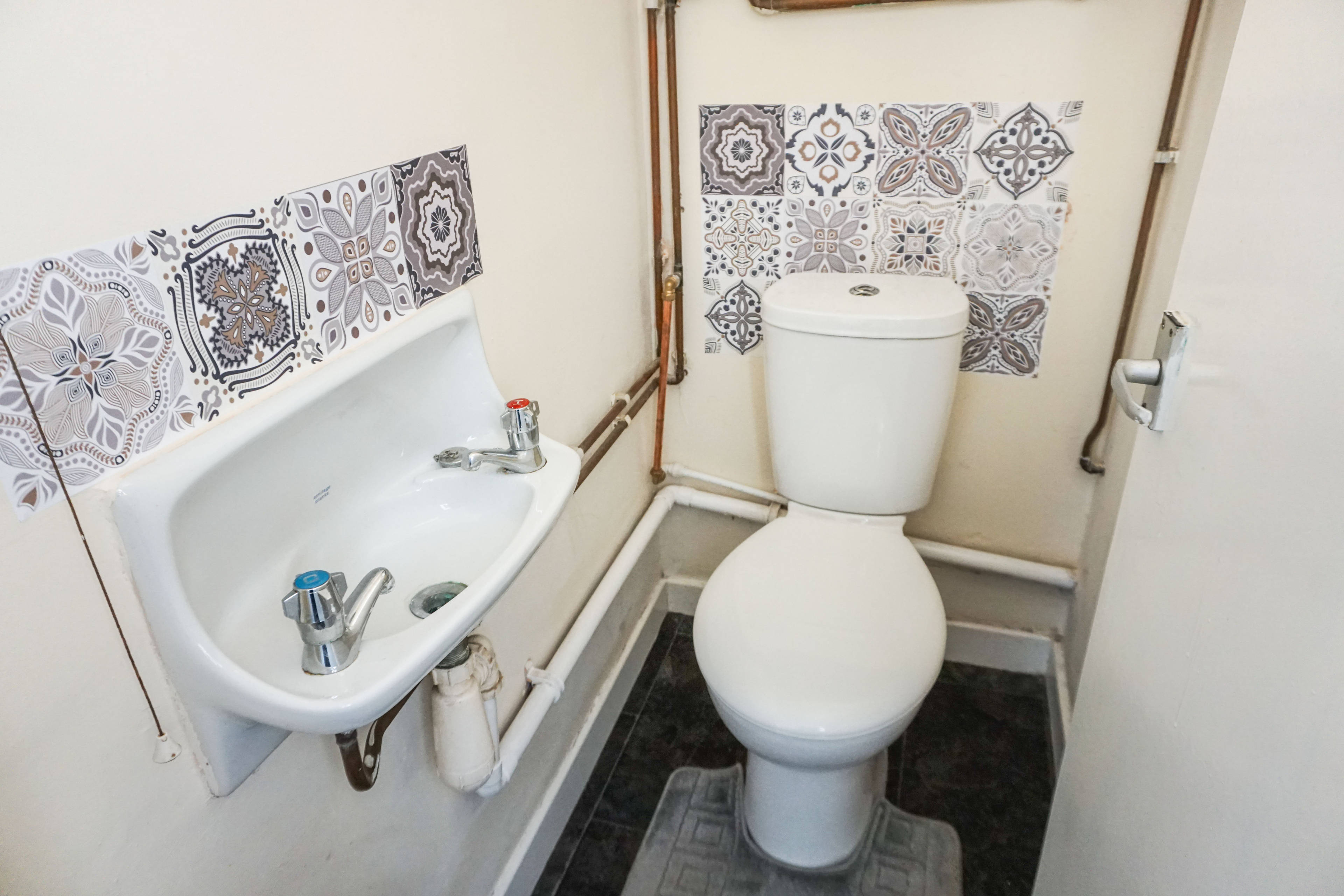 Downstairs Cloakroom