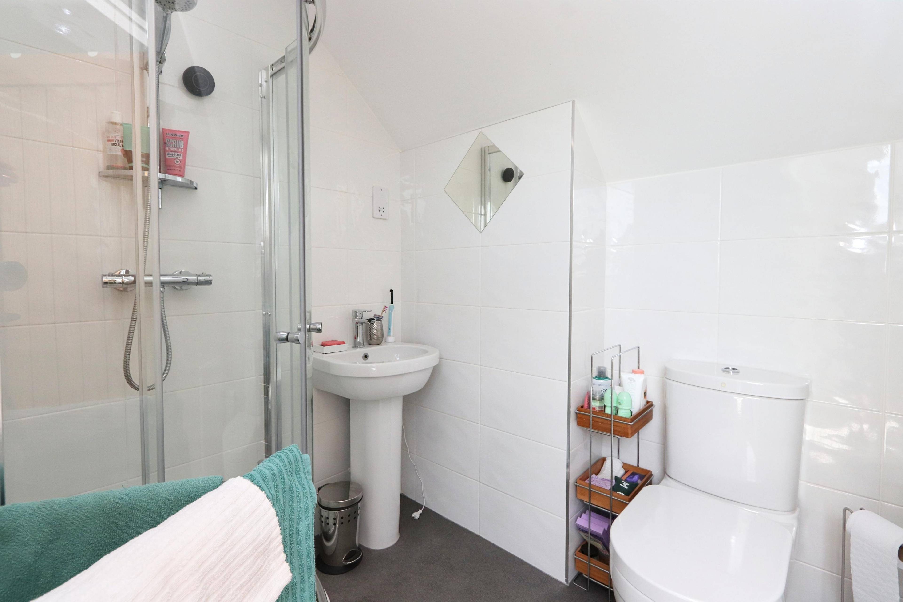 En-suite One