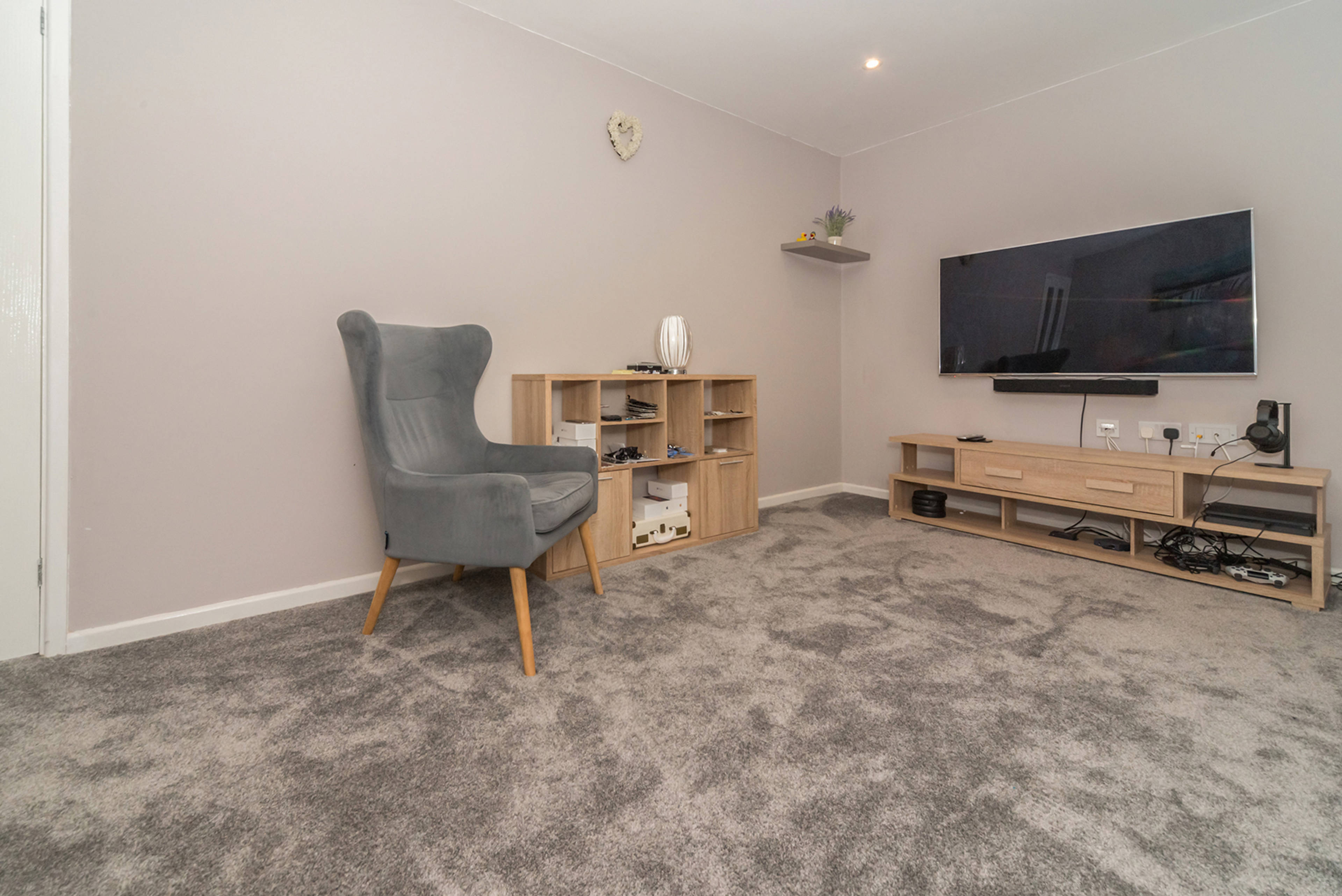 Lounge/Family/Games