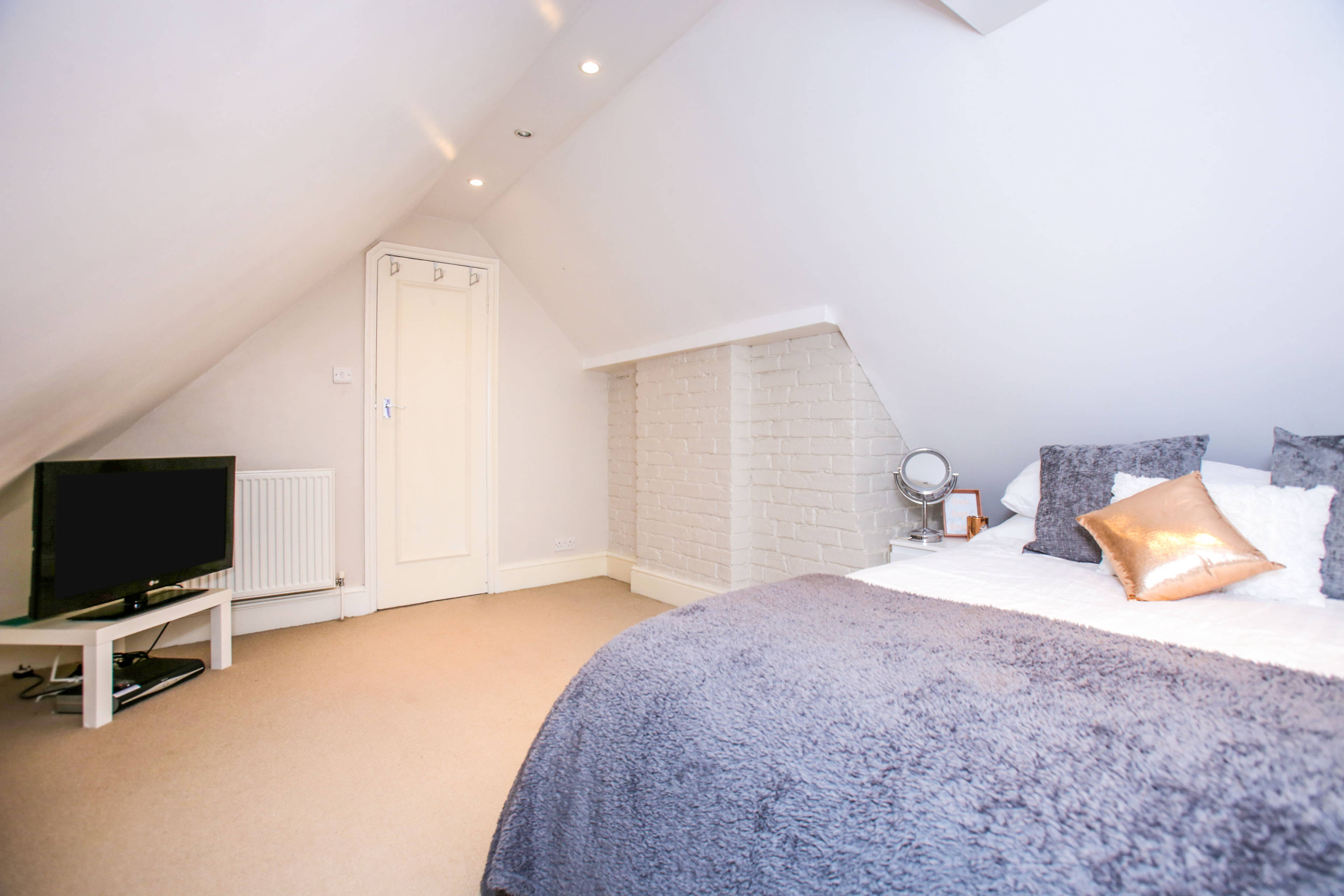 Loft Room 