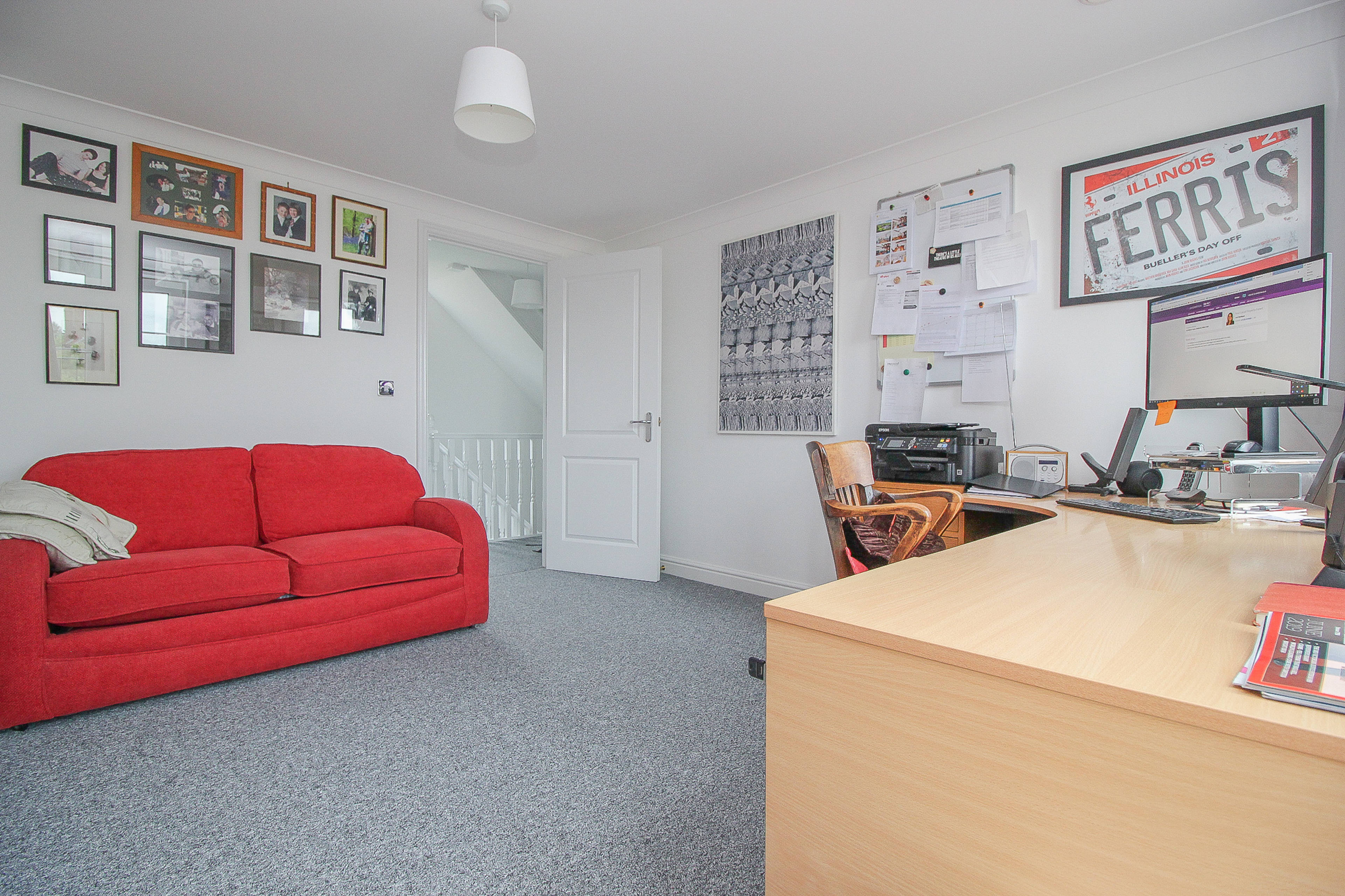 Living Room/Bedroom