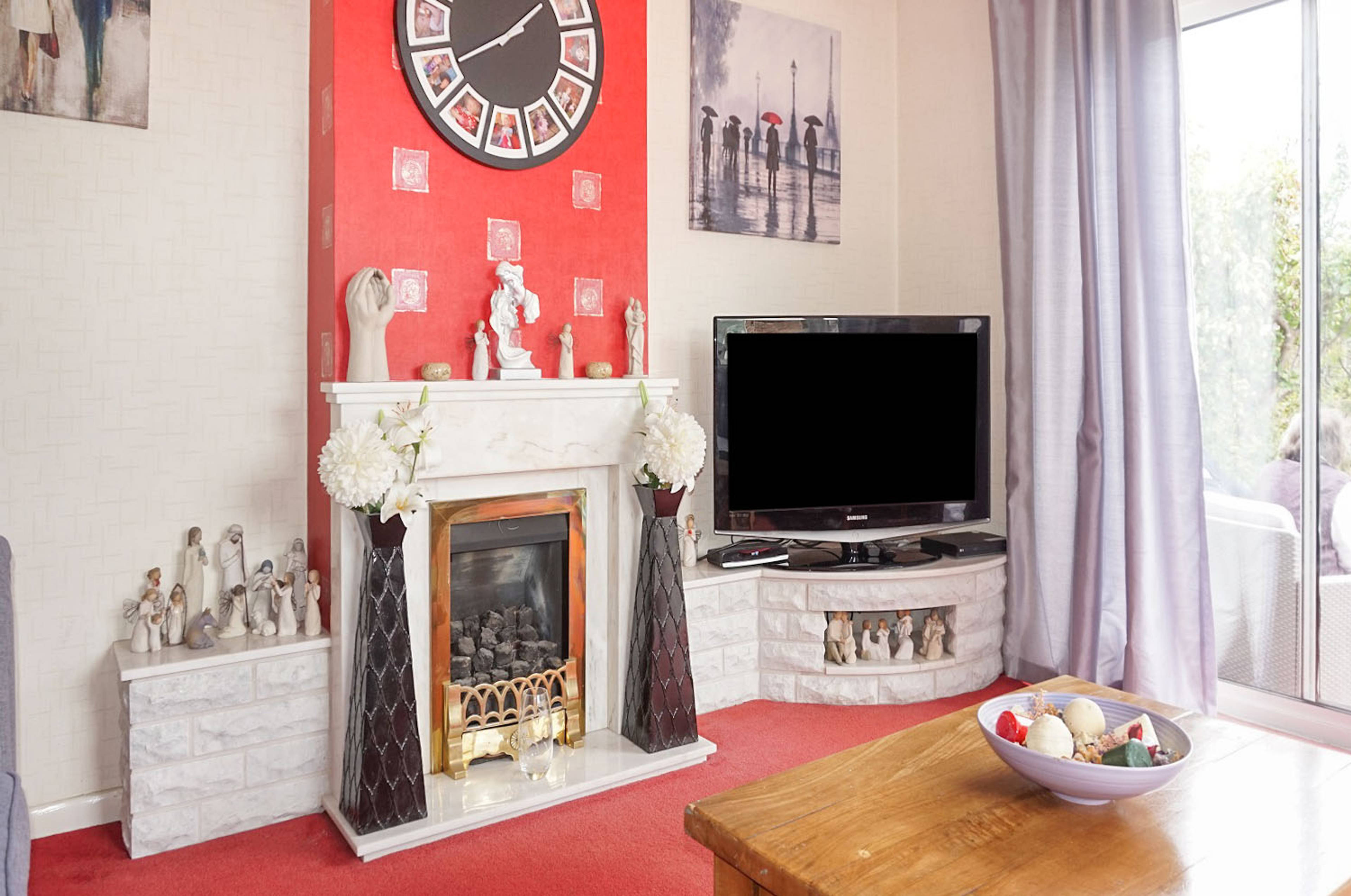 Lounge/Dining Room