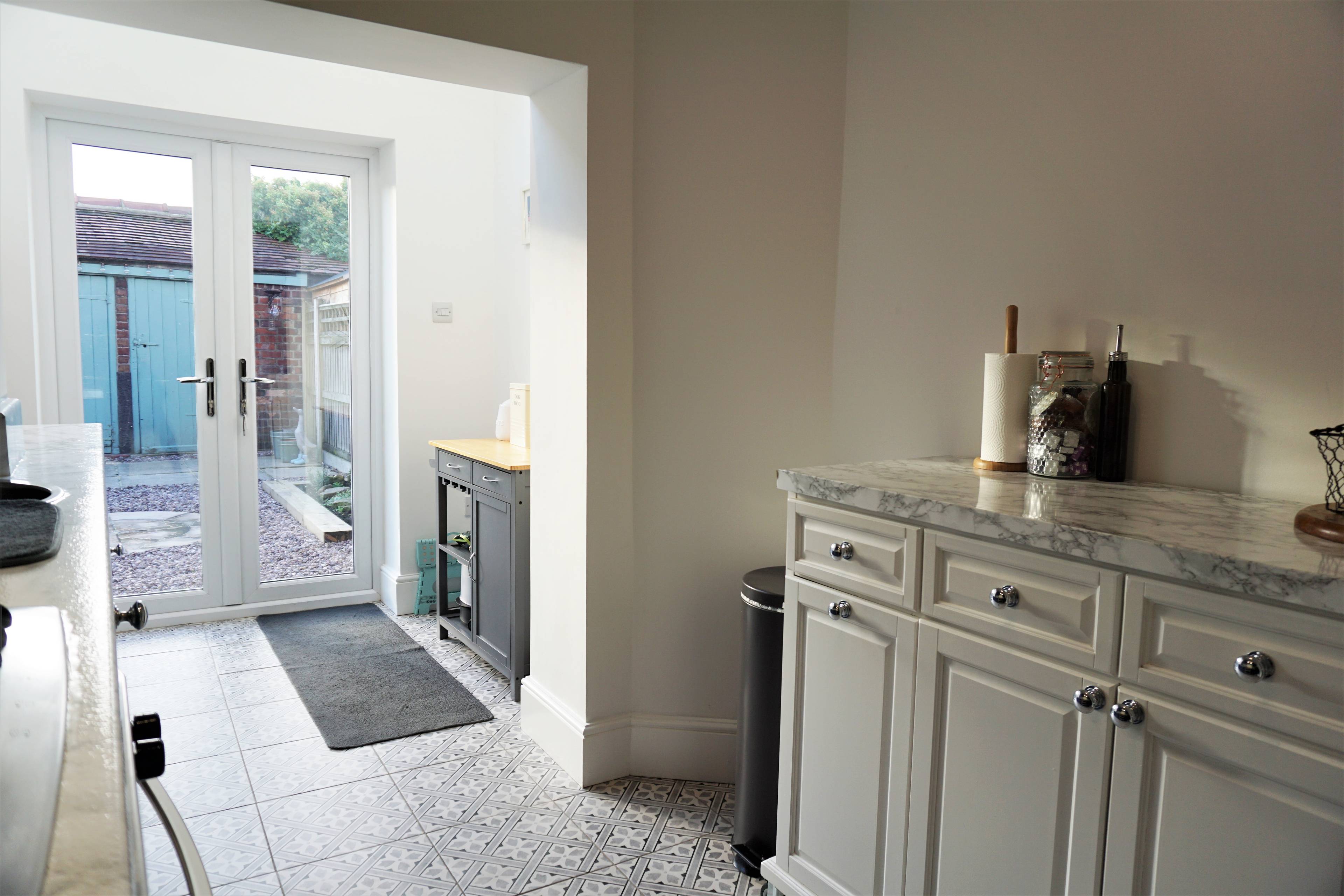 Kitchen/Breakfast