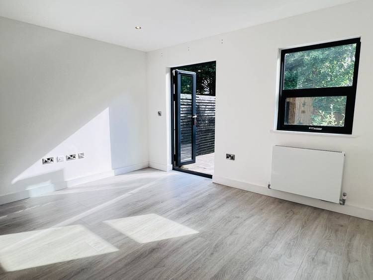 3 bedroom mews house