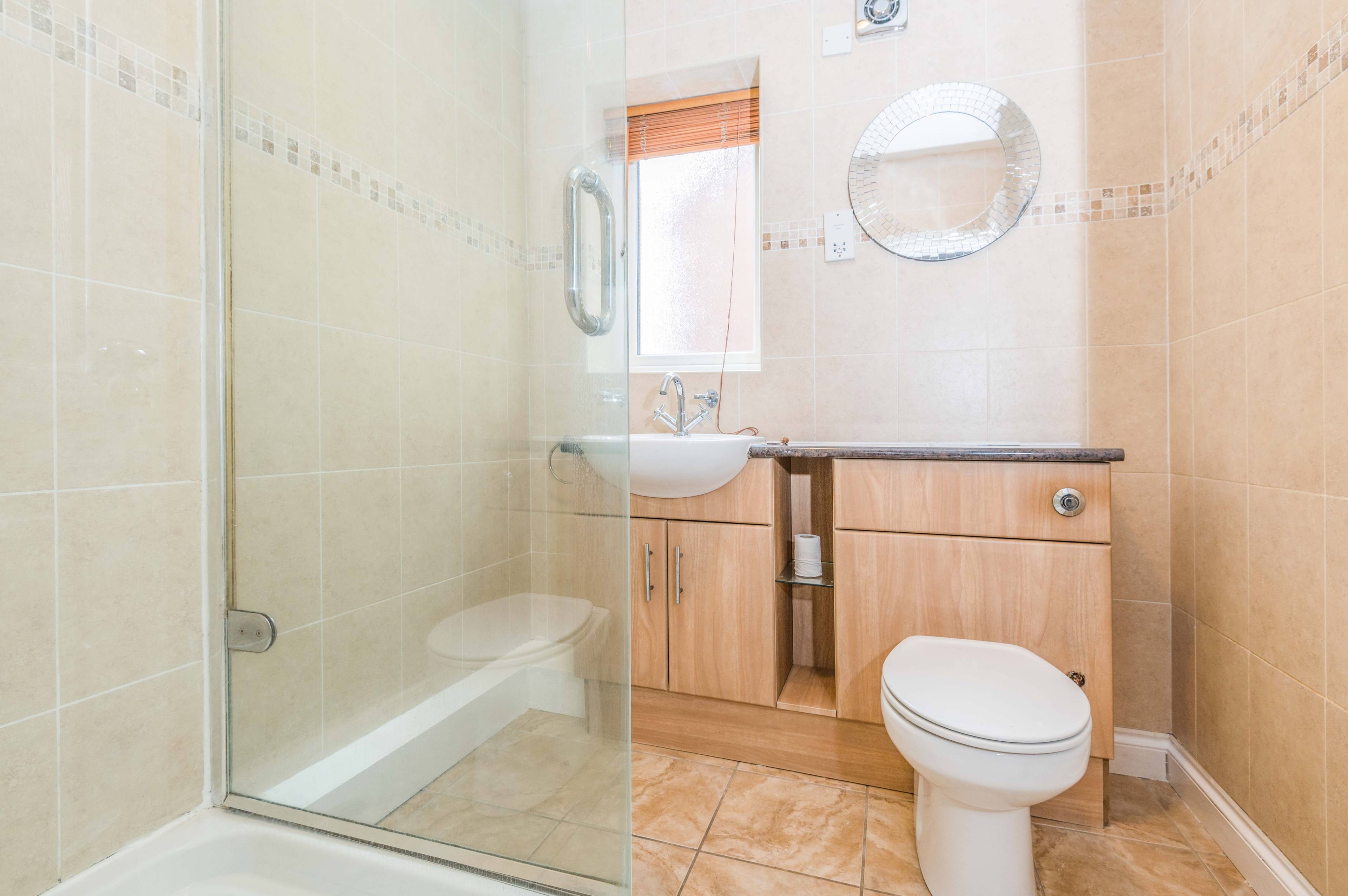Master En-suite