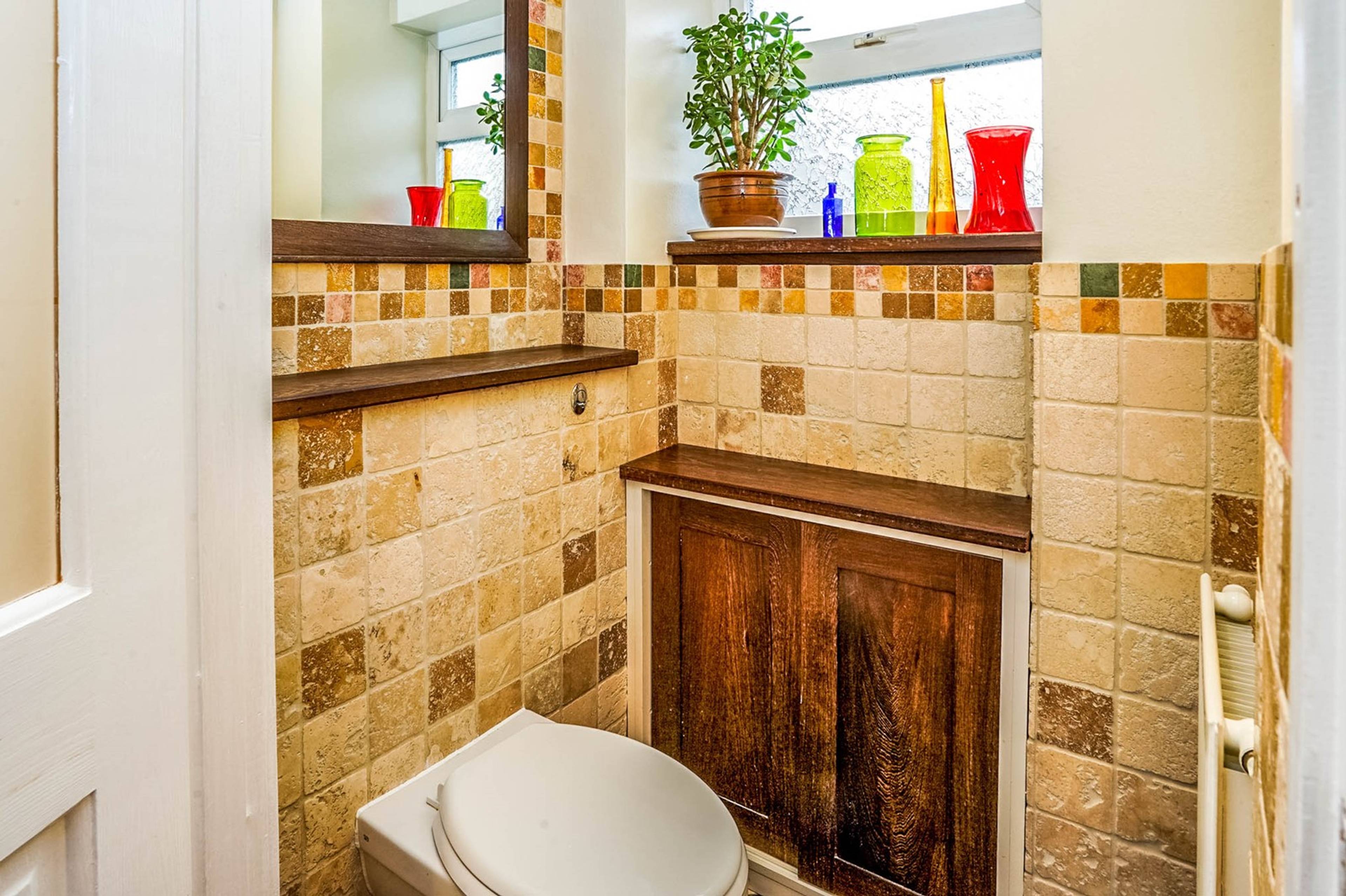 Downstairs Cloakroom