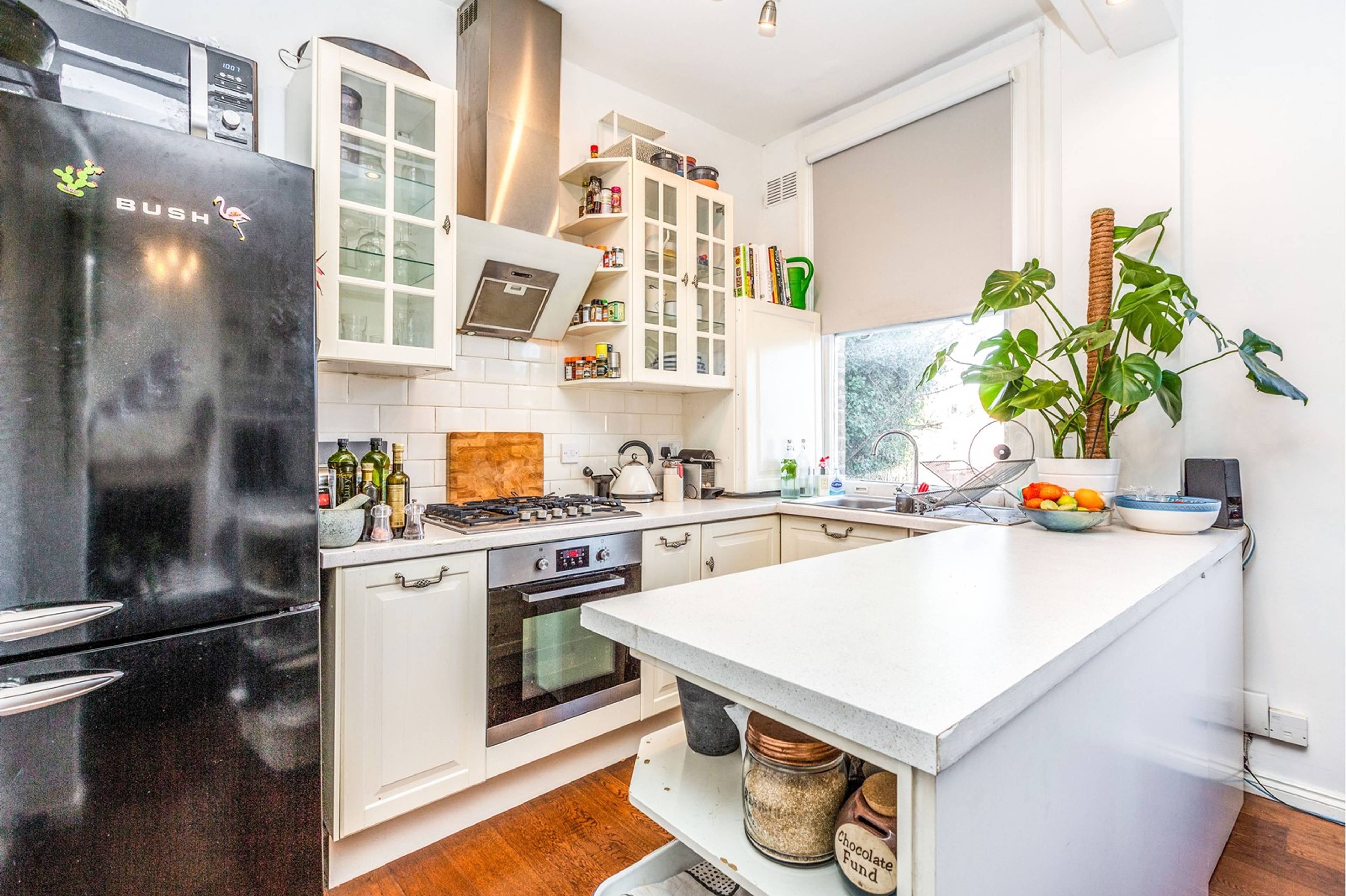Lounge / Kitchen