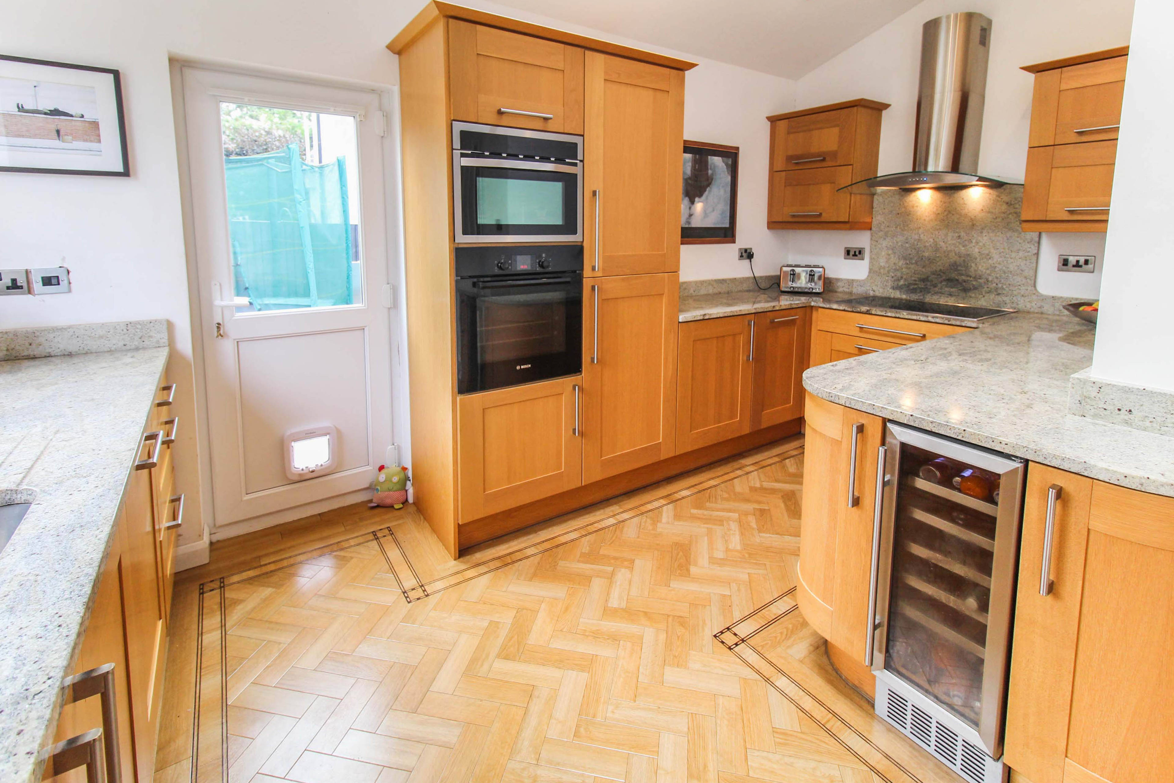 Kitchen/Breakfast