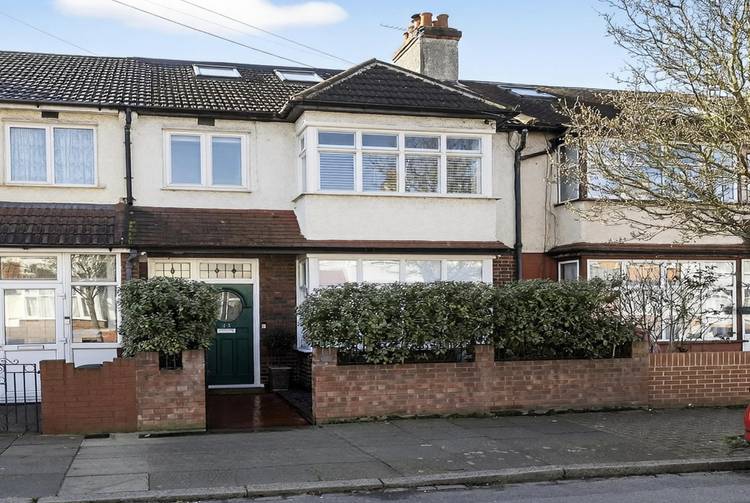 4 bedroom terraced house