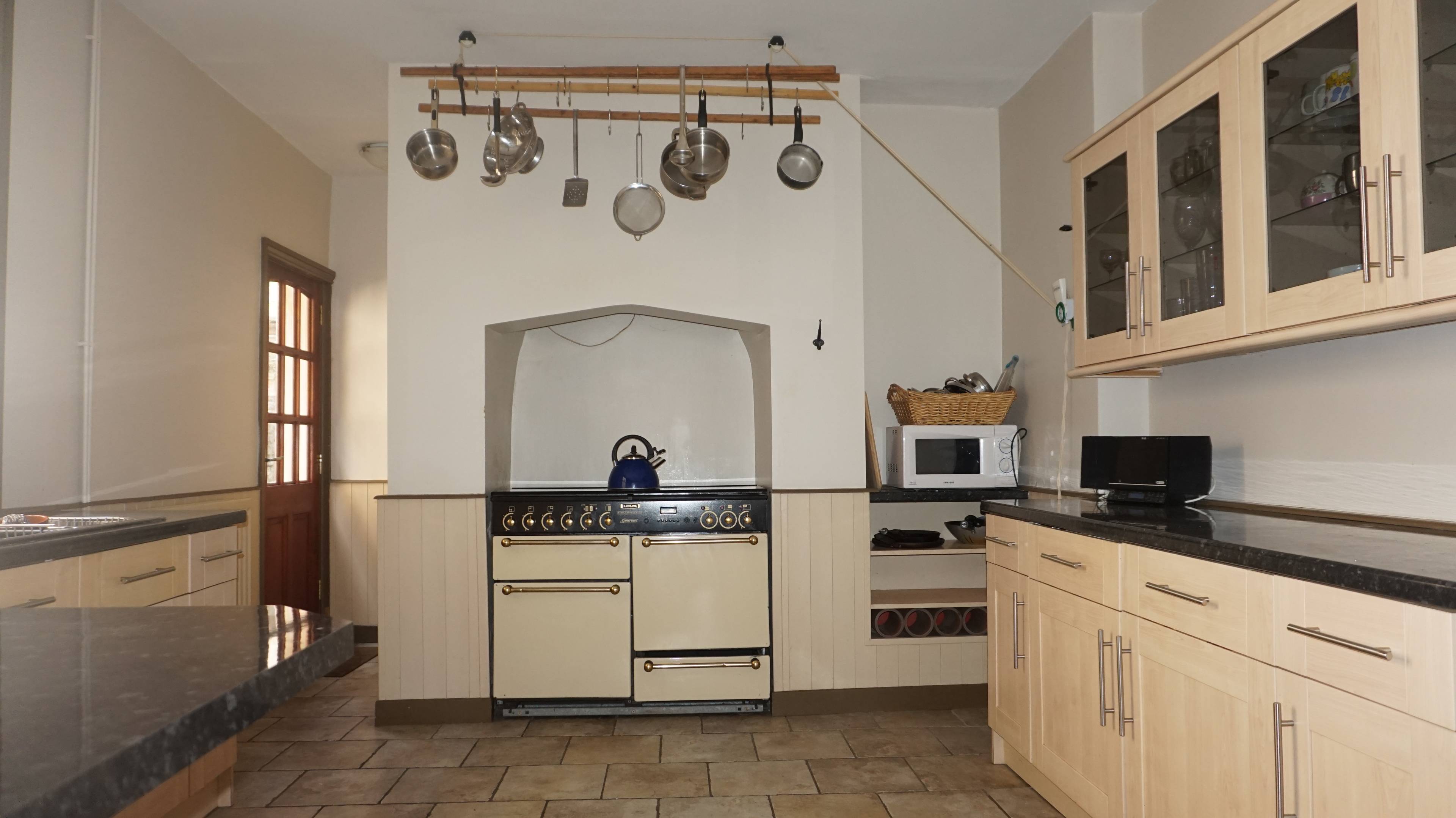Kitchen/Breakfast