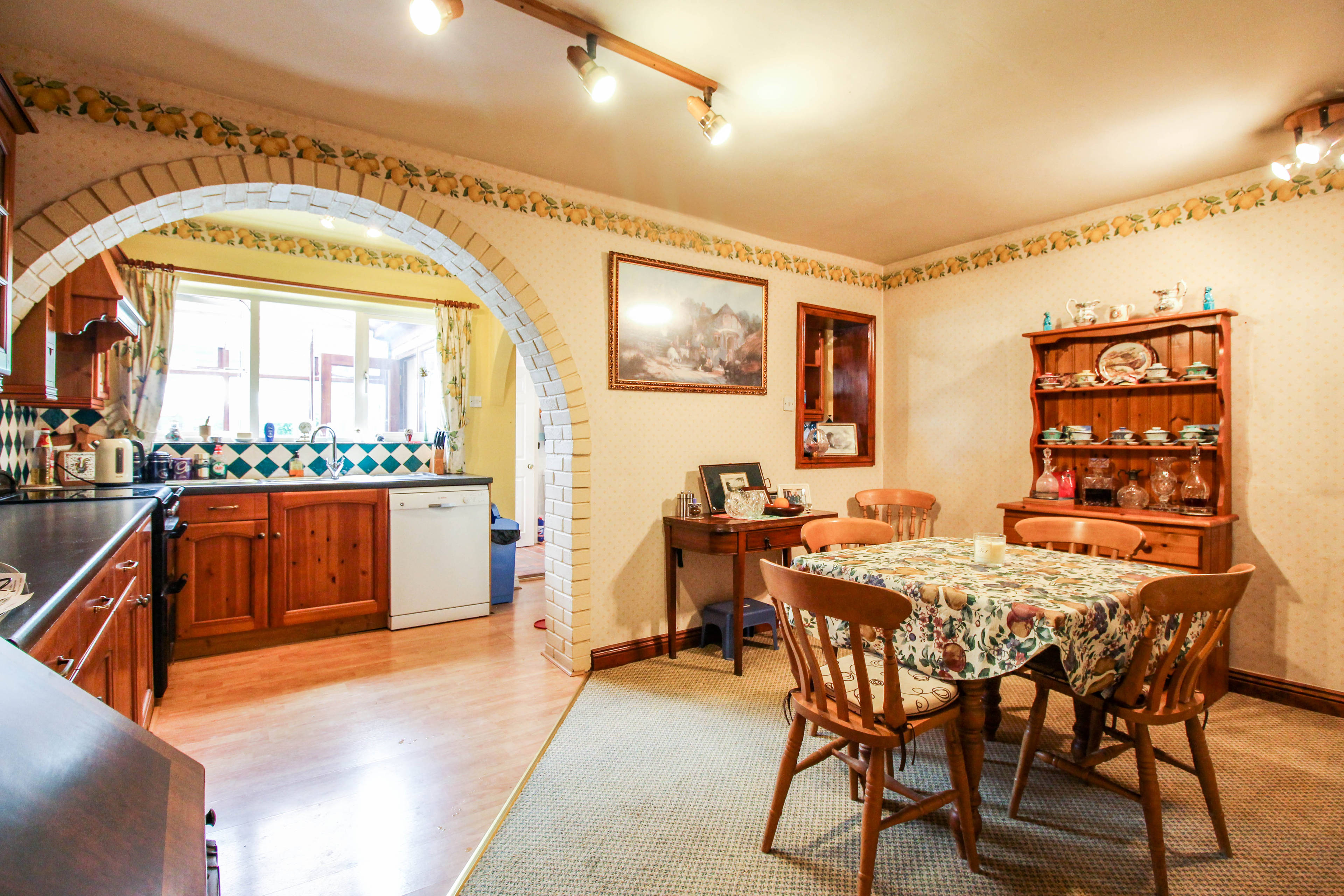 Kitchen/Dining Room