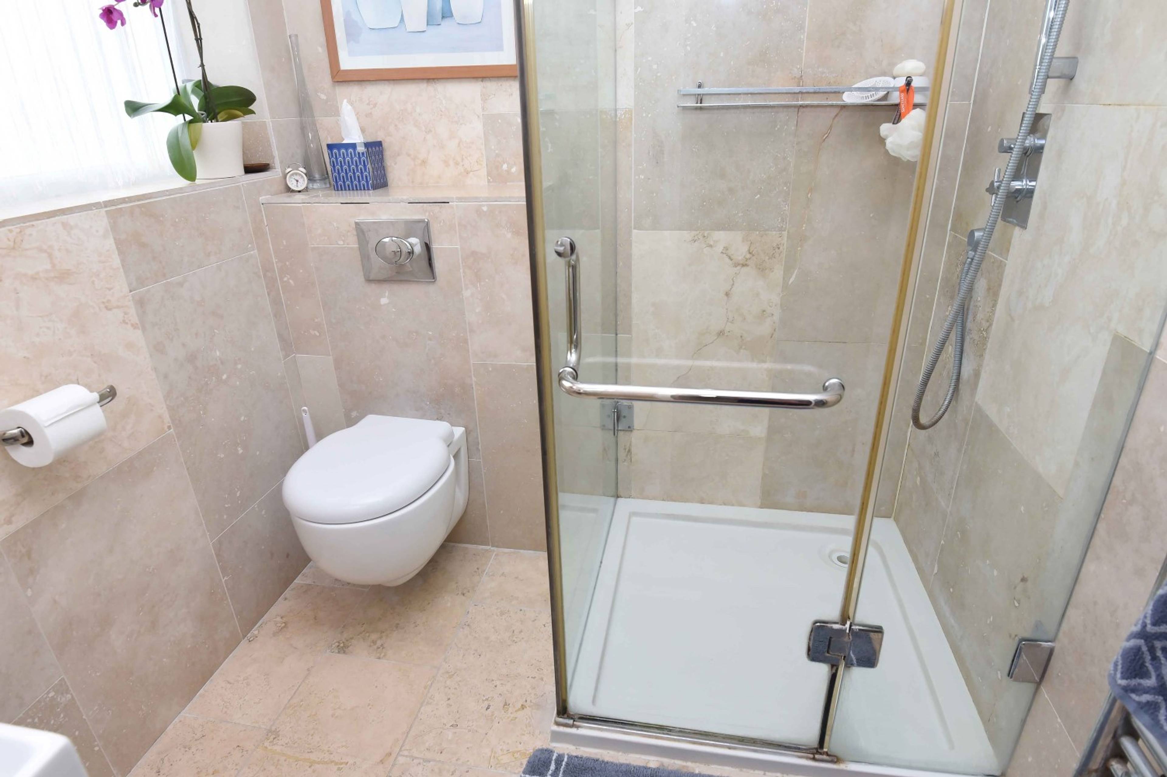 En-suite Shower Room