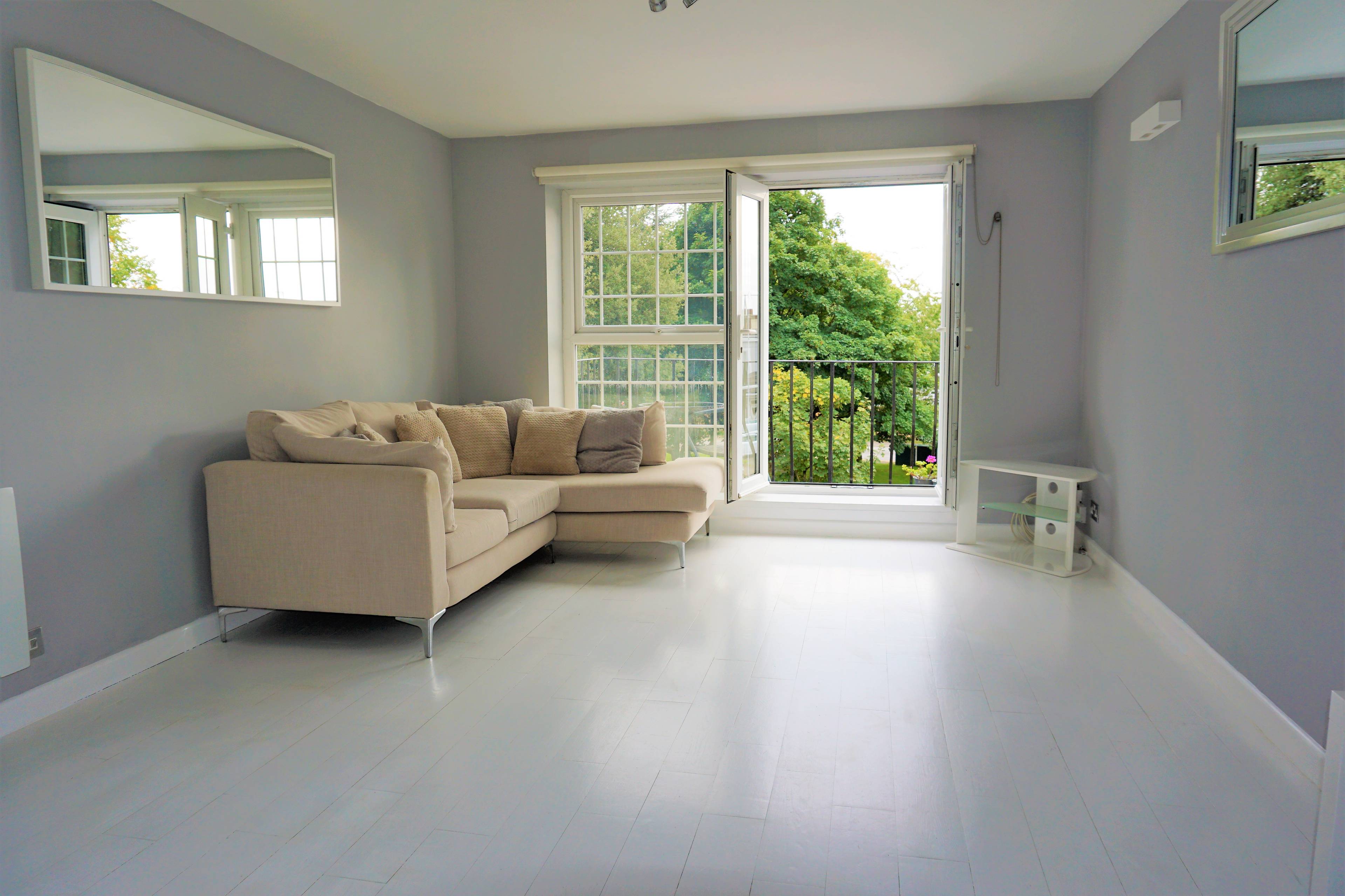 Living / Dining Room