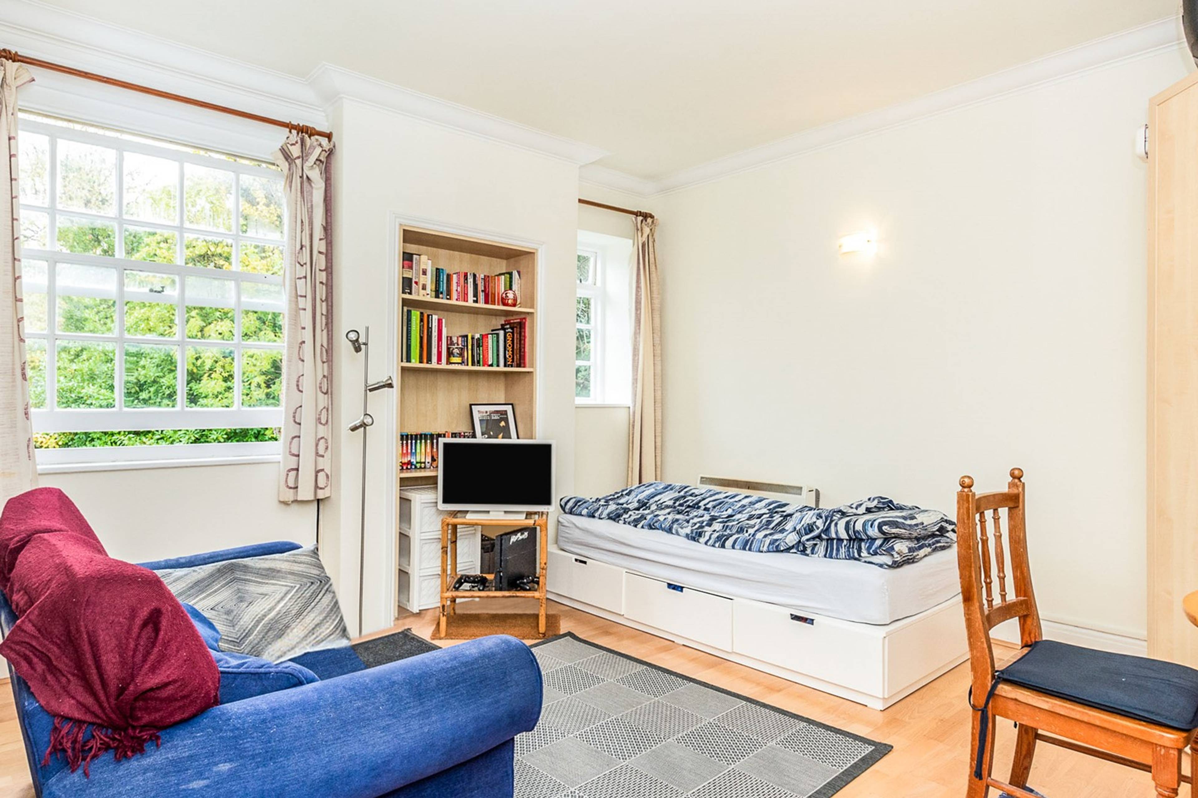 Bedroom/Lounge