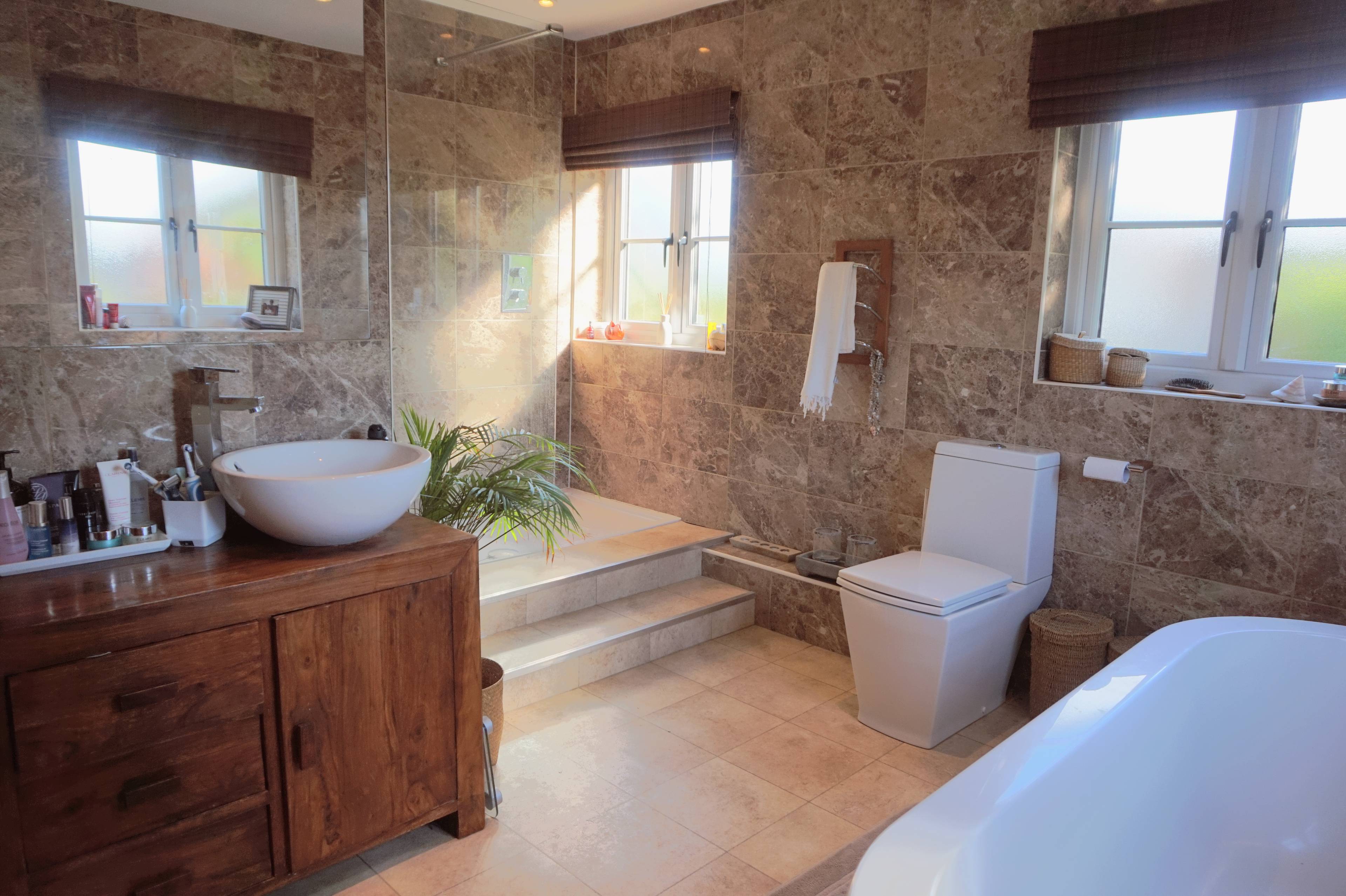 Master En-suite