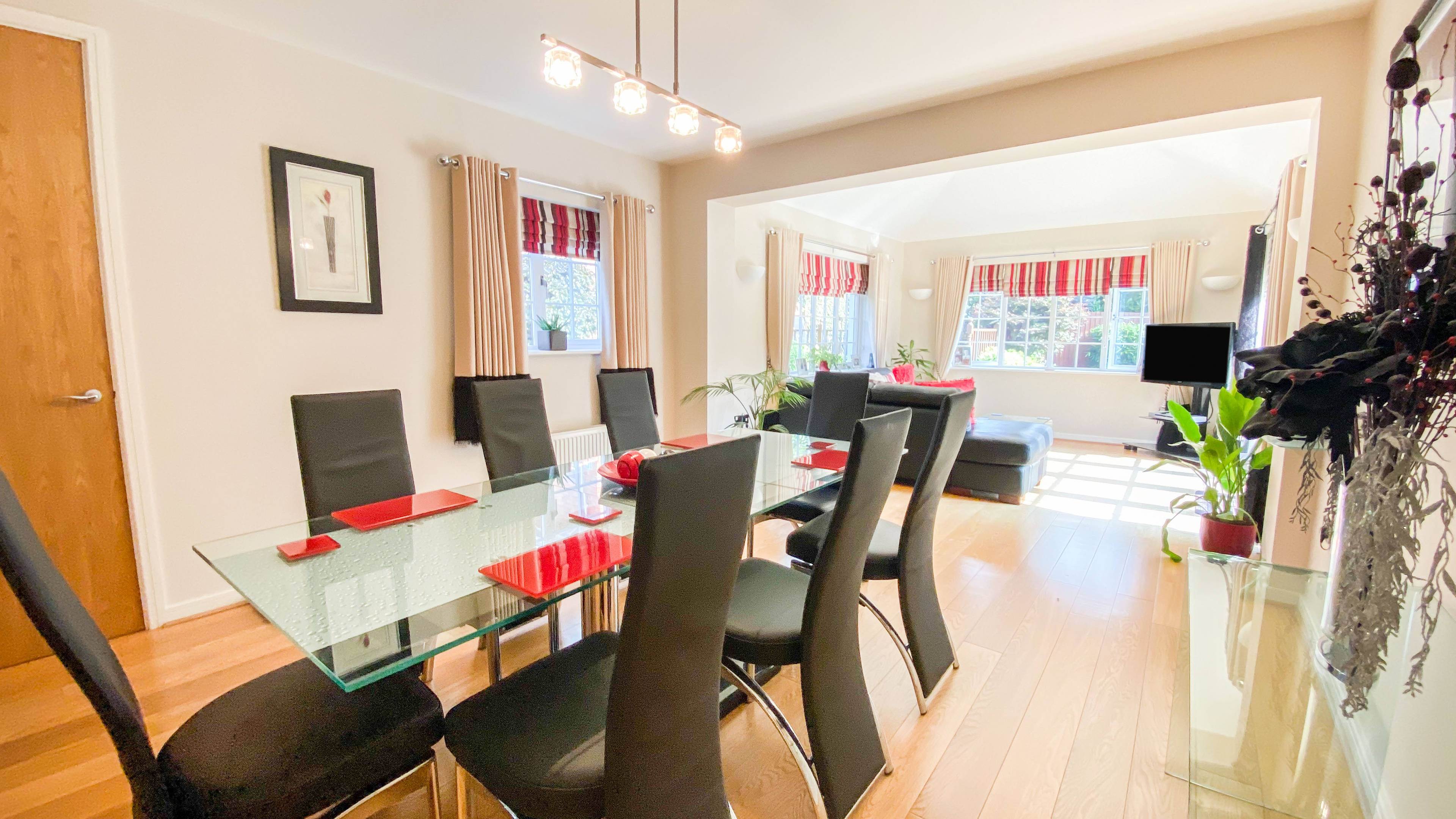 Breakfast Room