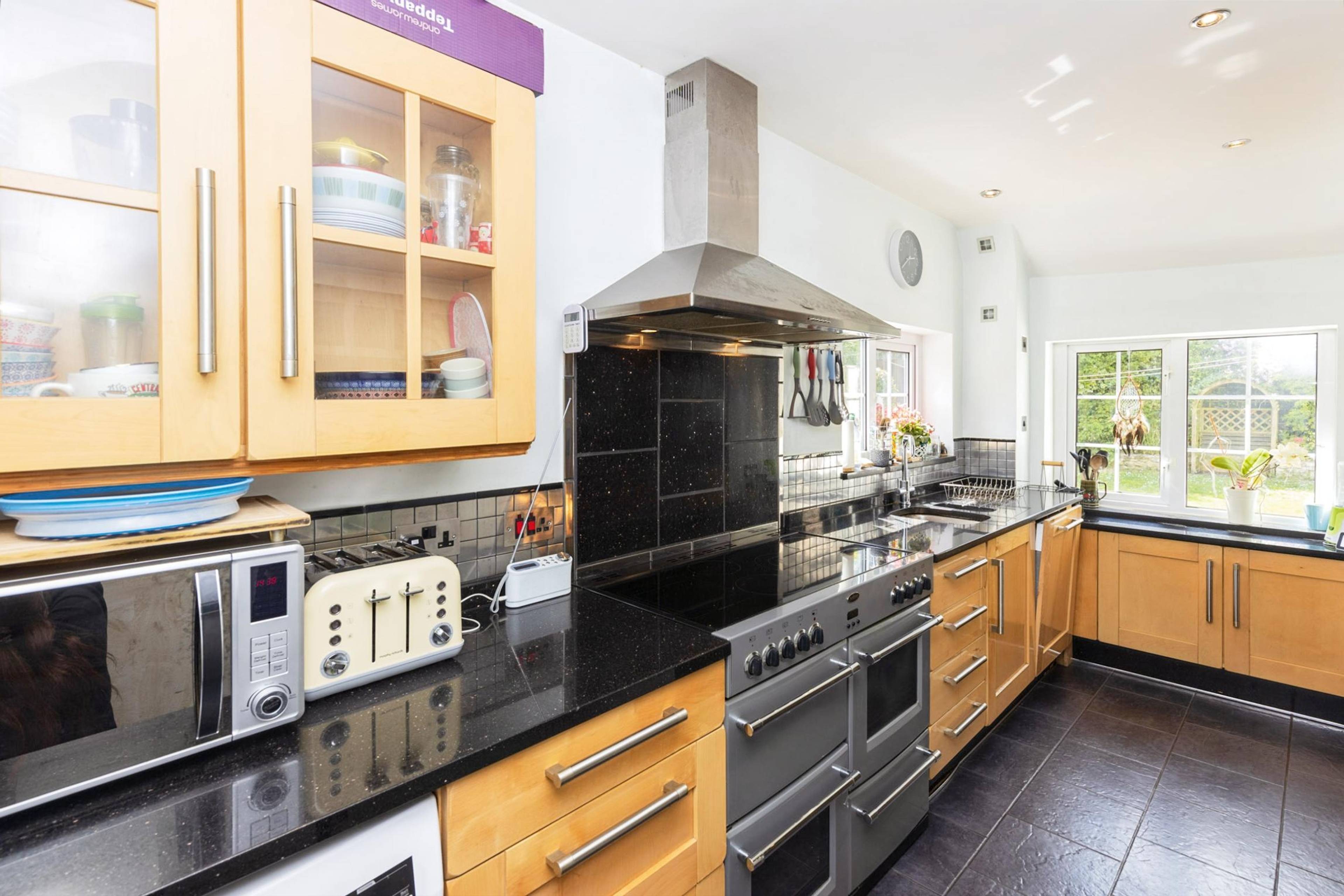 Kitchen/Breakfast