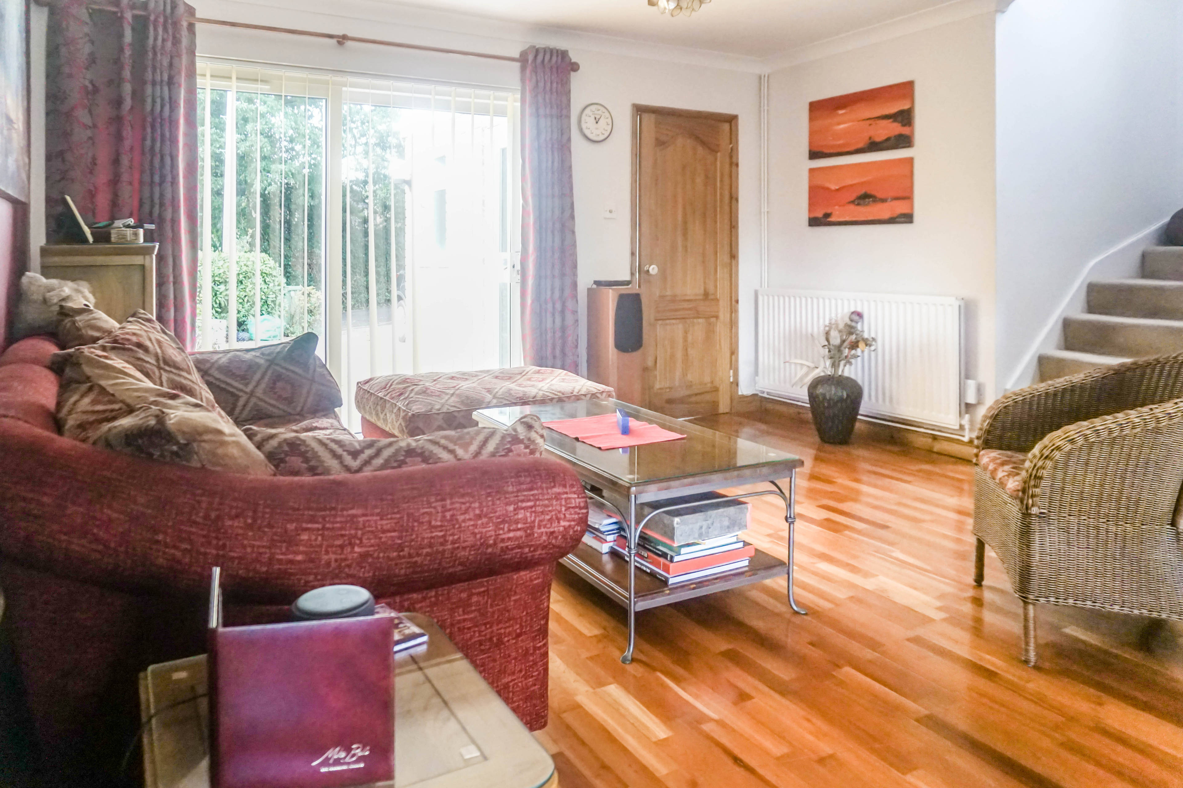 Lounge/Dining Room