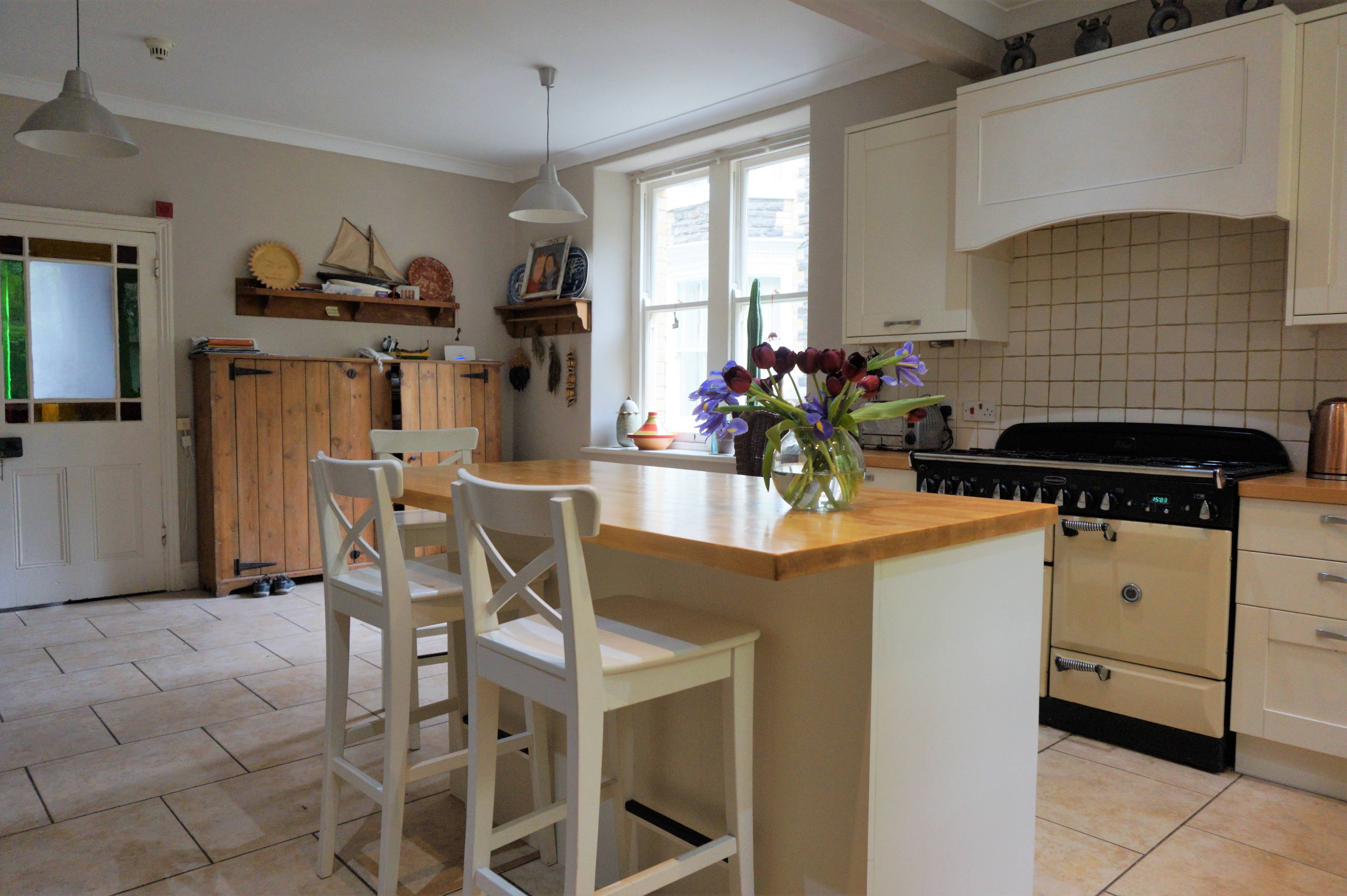 Kitchen / Breakfast