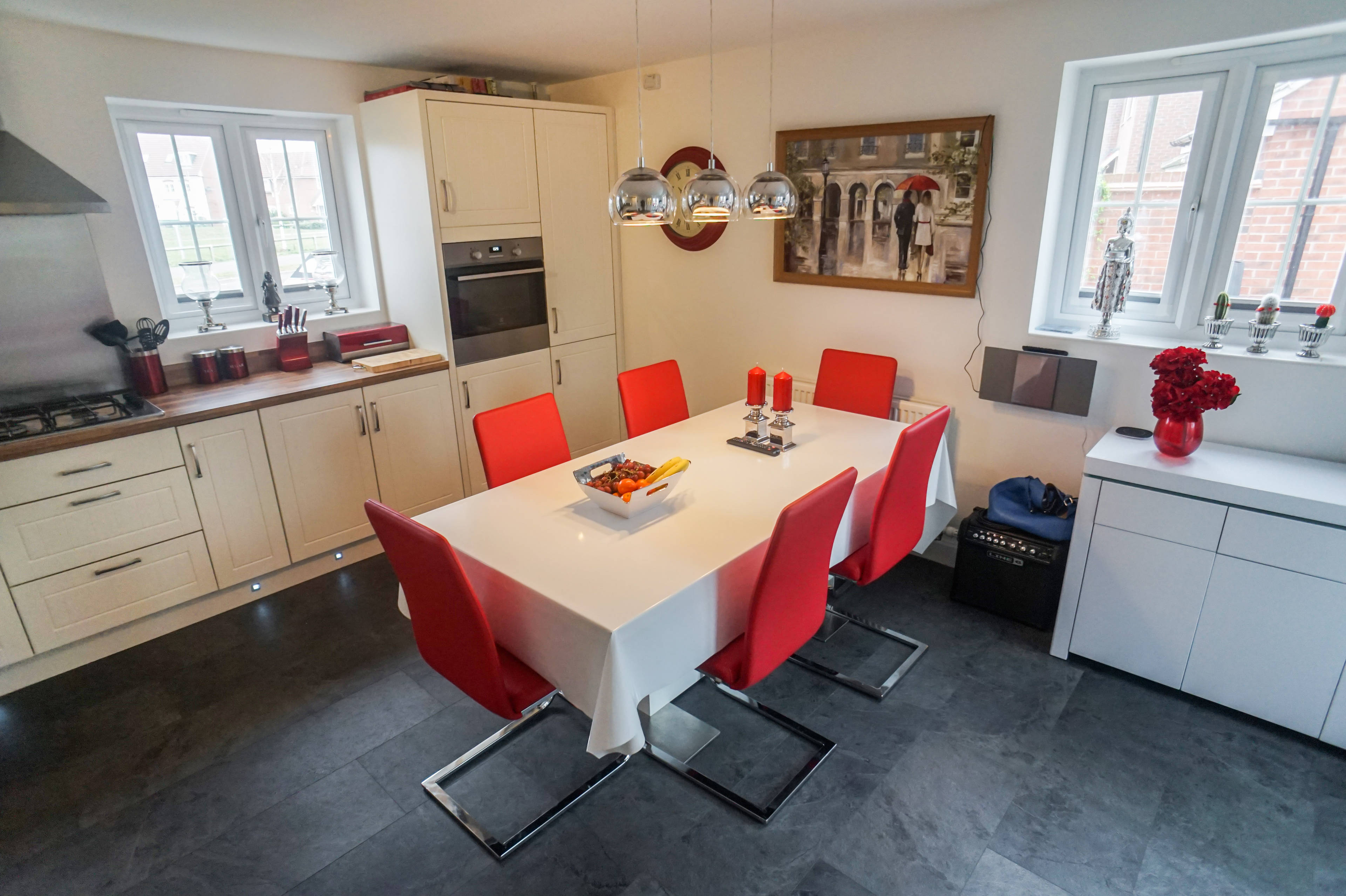 Kitchen/Breakfast