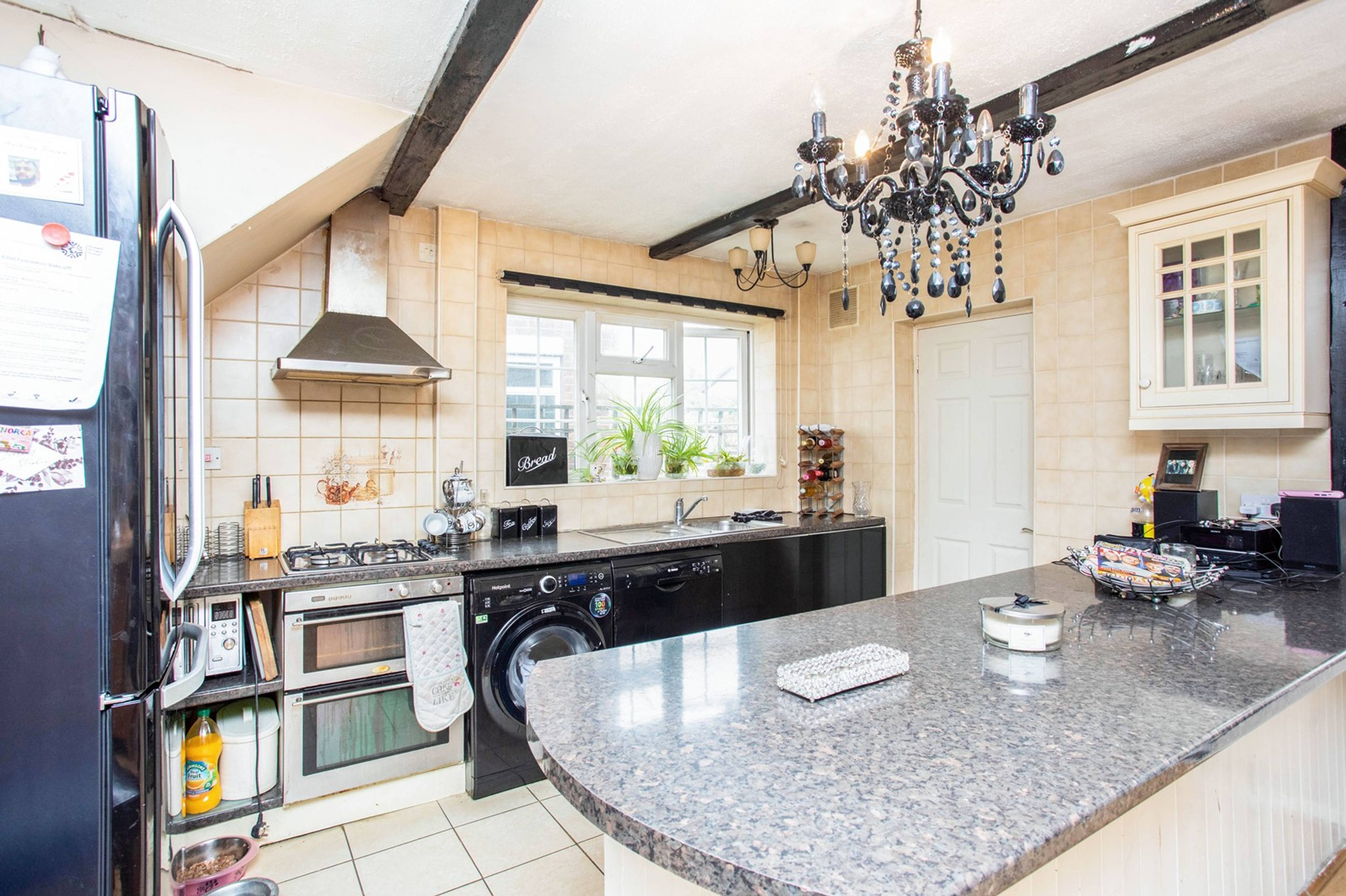 Kitchen/Breakfast