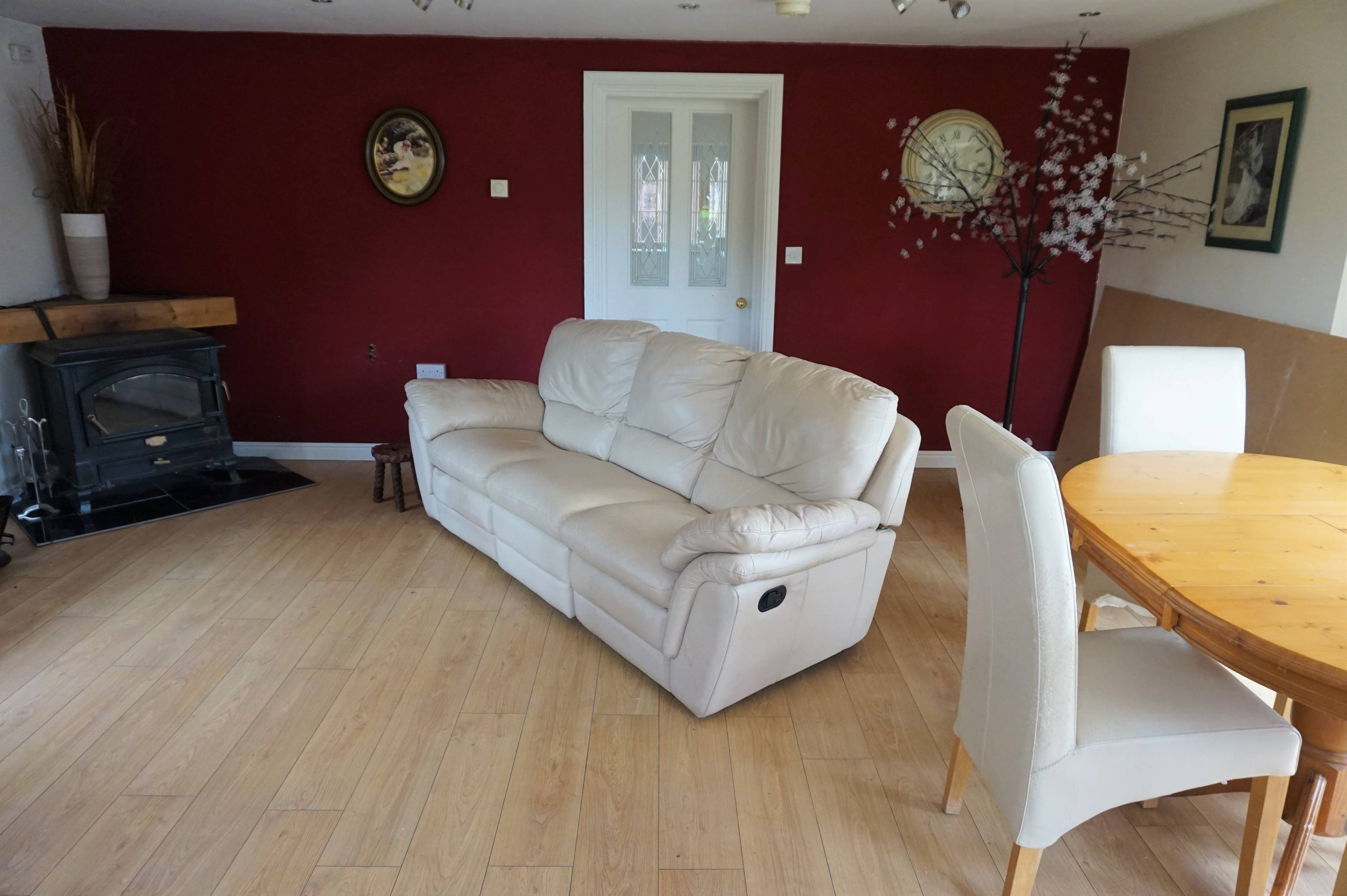 Holiday Cottage 2