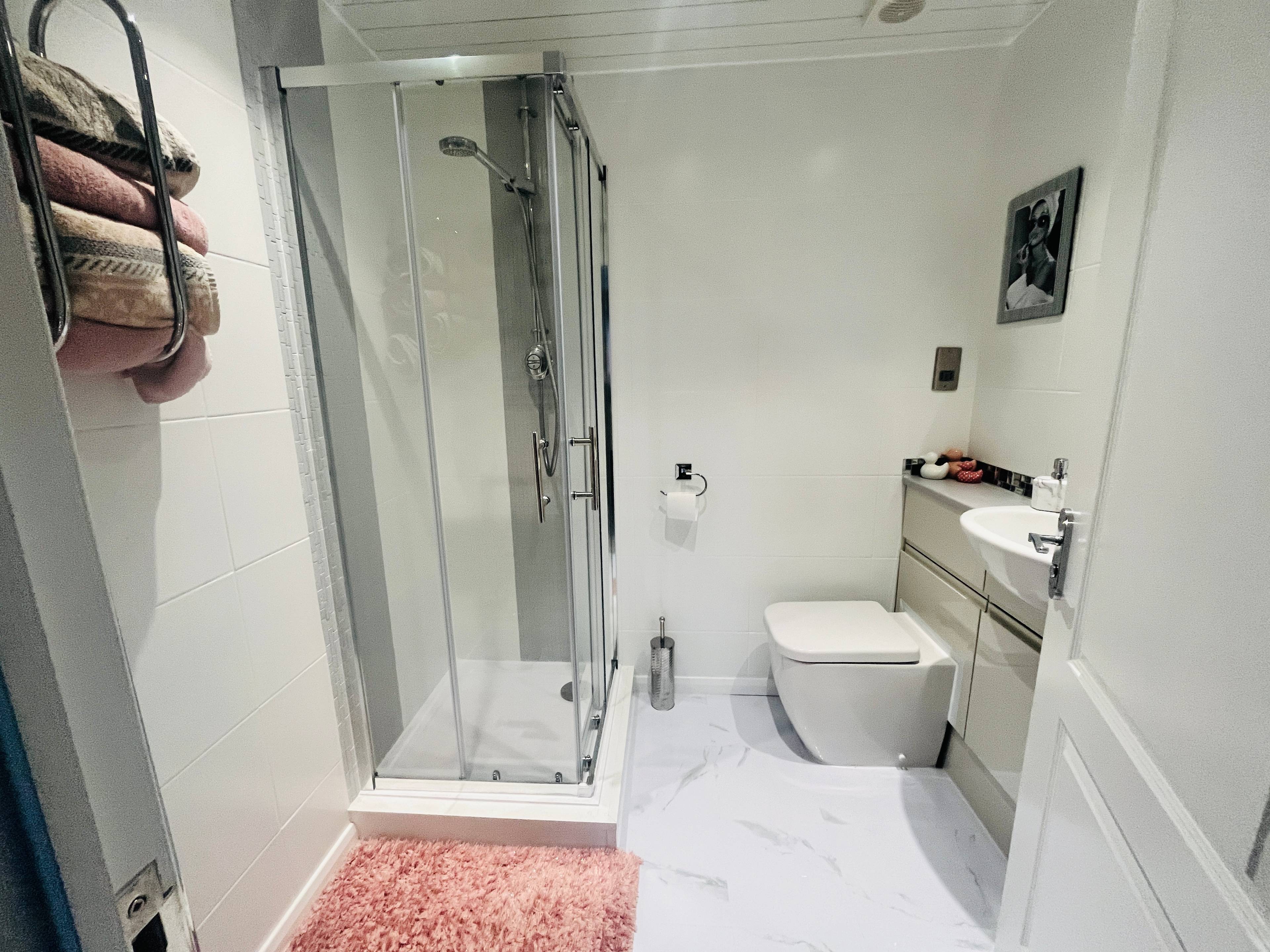 Master En-suite